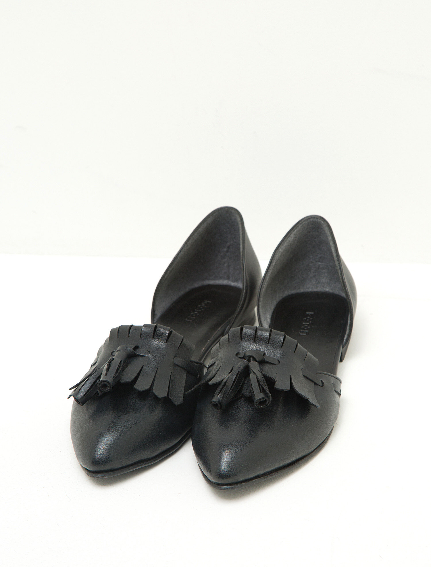  Kadın Püskül Detaylı Babet