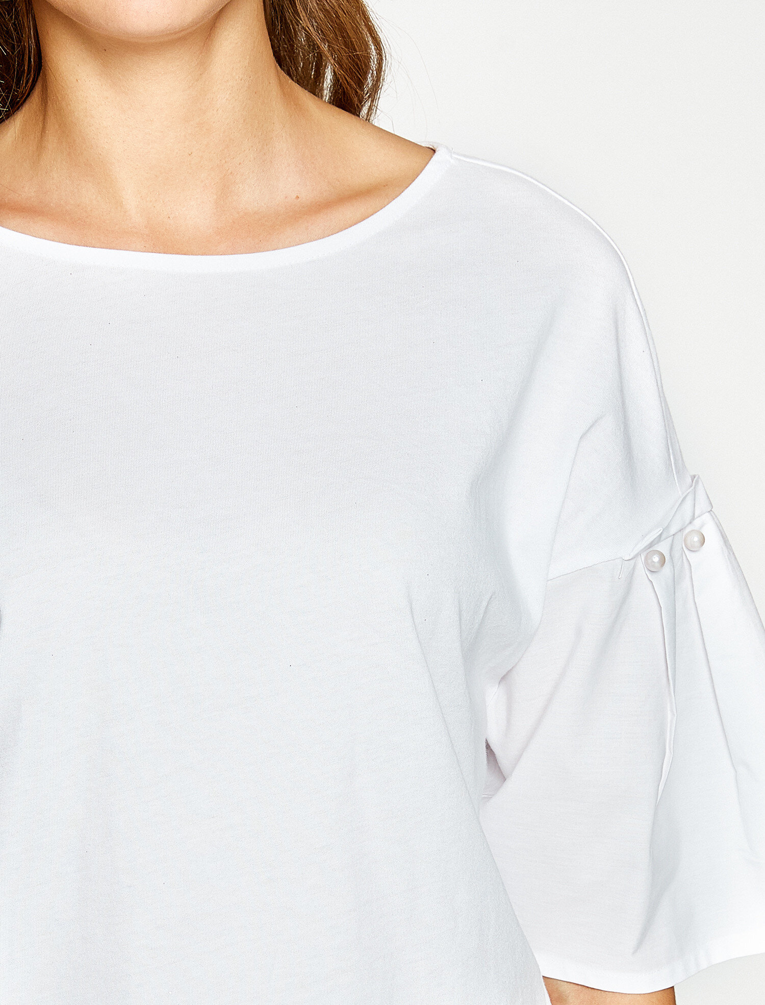   İnci Detaylı Tişört