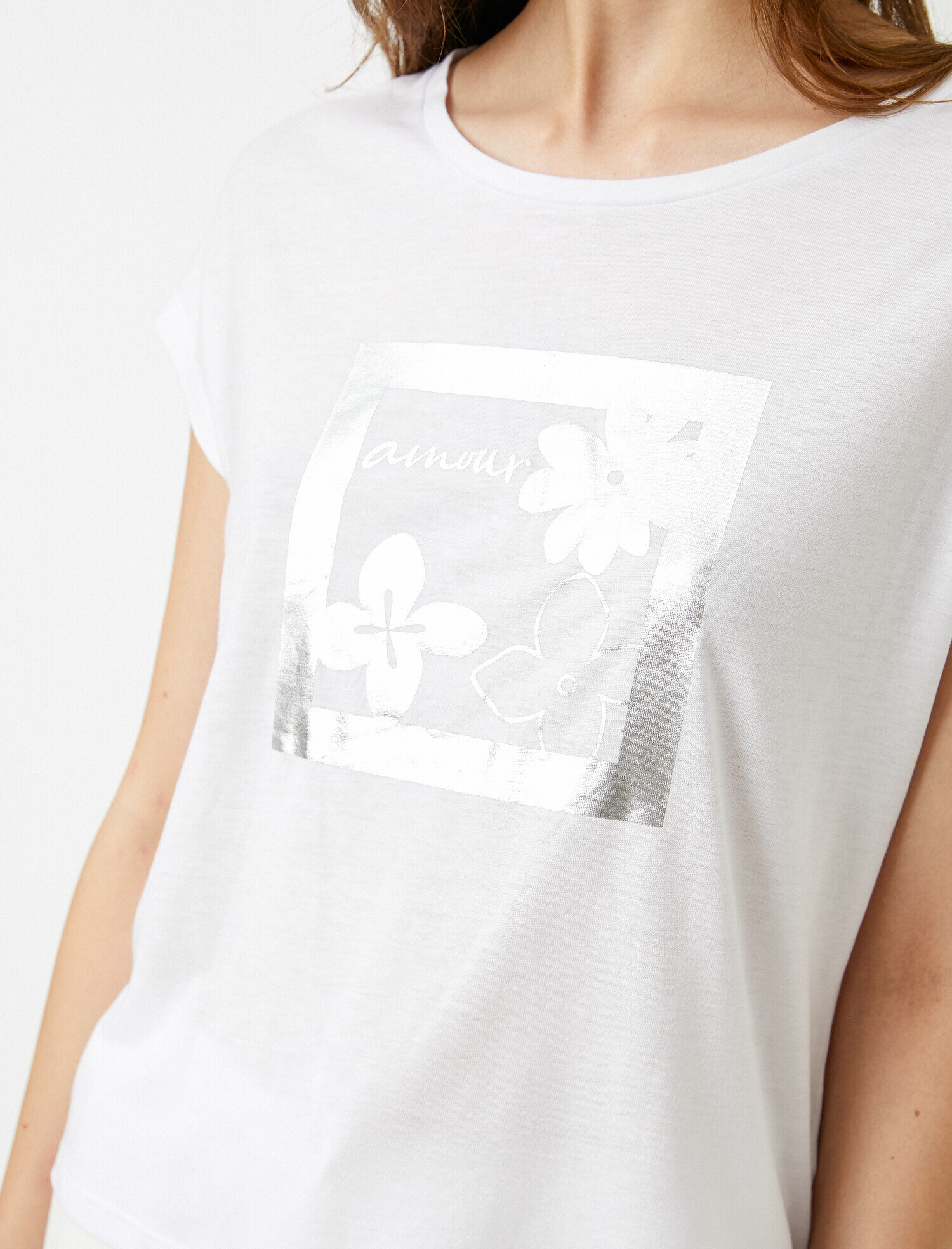   Kısa Kollu Baskılı Tişört