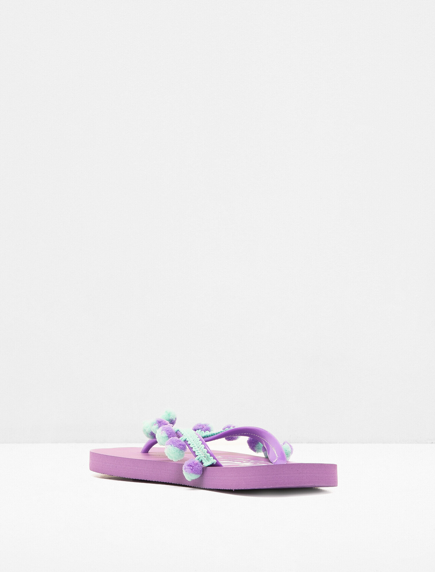  Kadın Parmak Arası Terlik