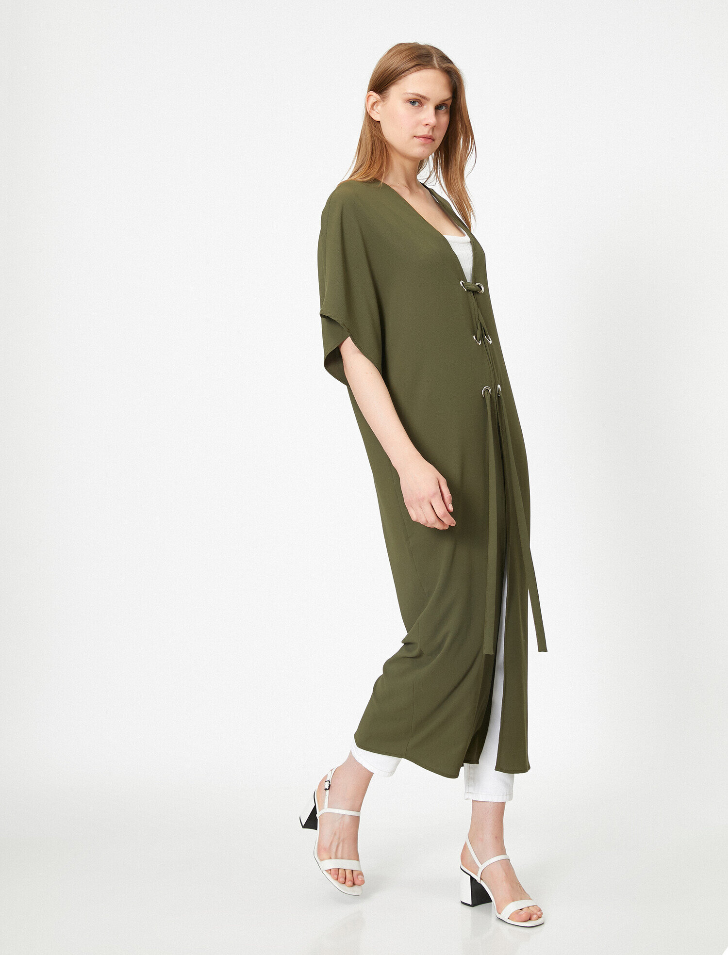   Bağcık Detaylı Kimono