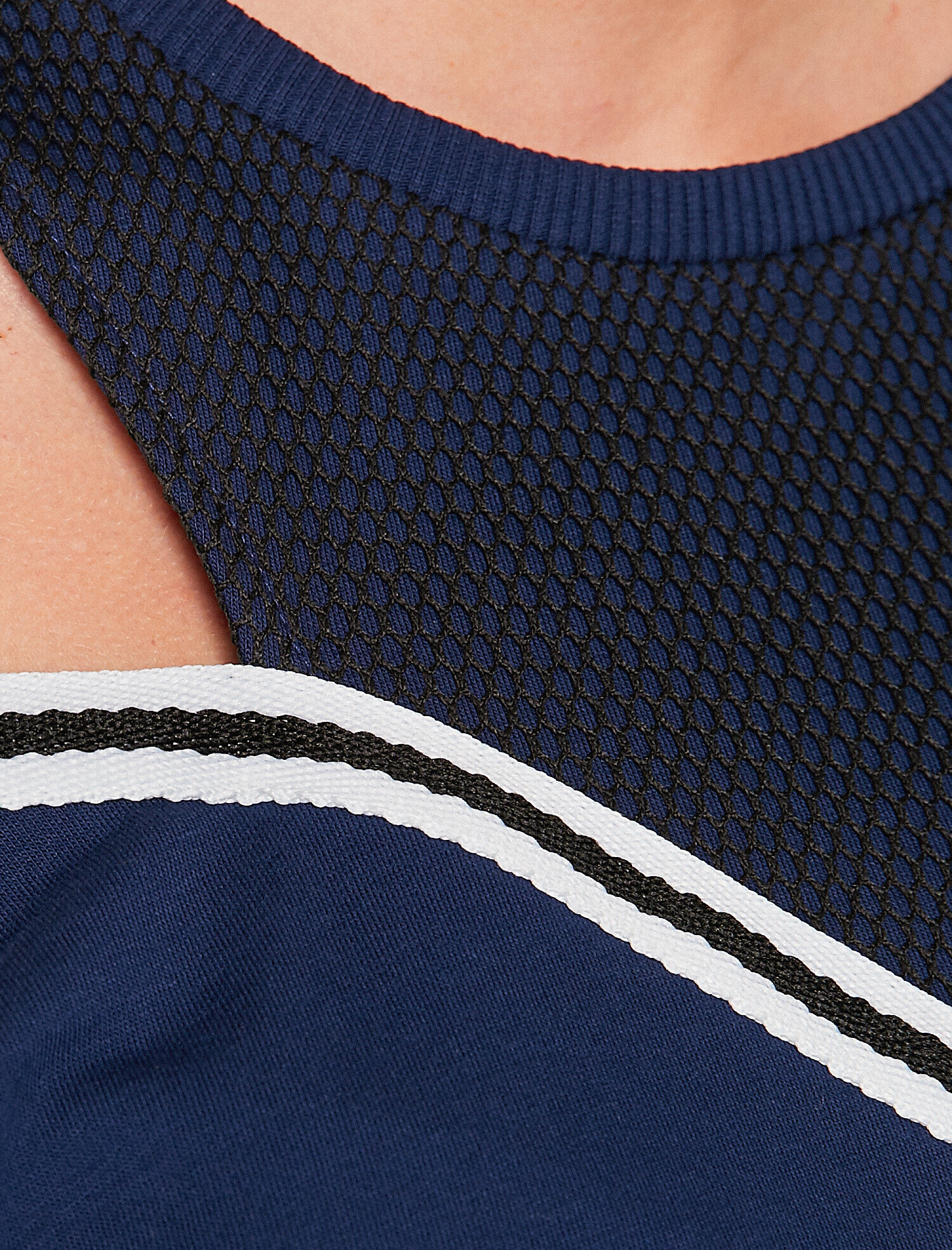   Omzu Açık Sweatshirt