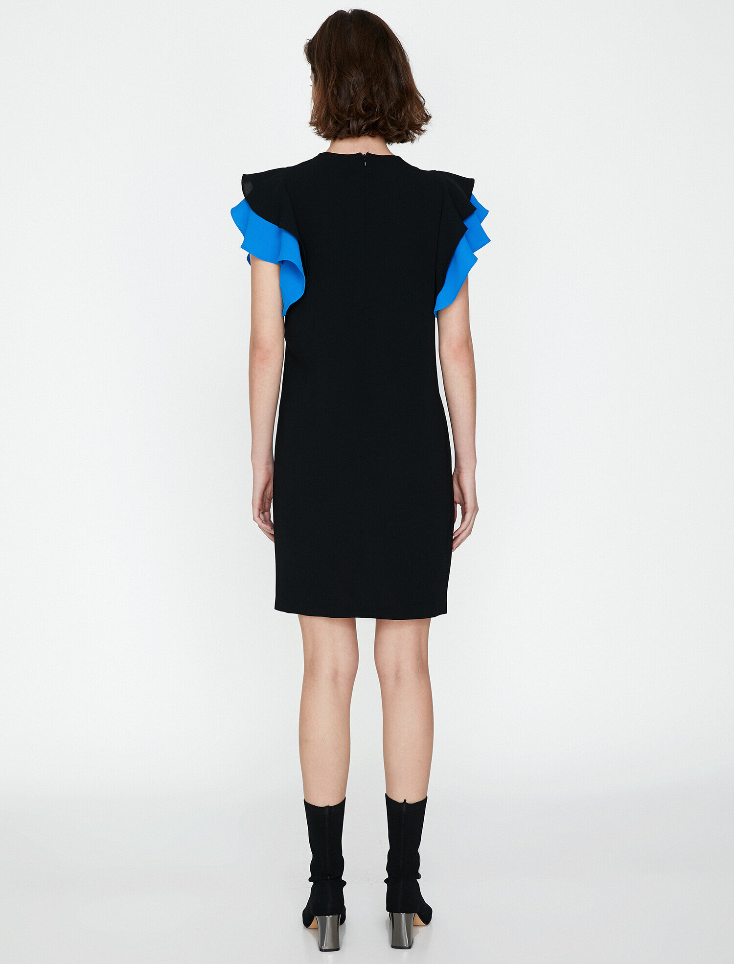   Fırfır Detaylı Elbise