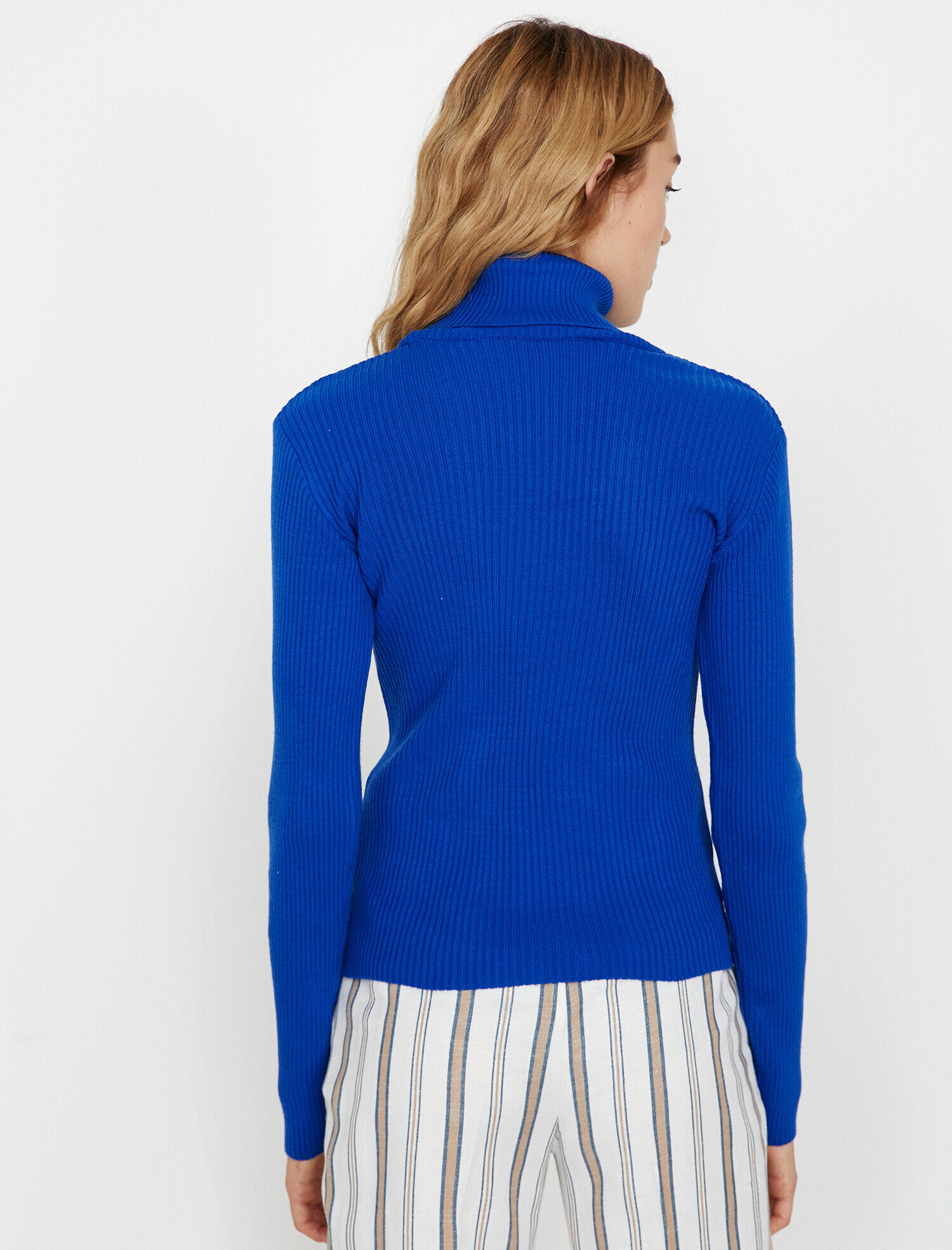   Boğazlı Triko Kazak