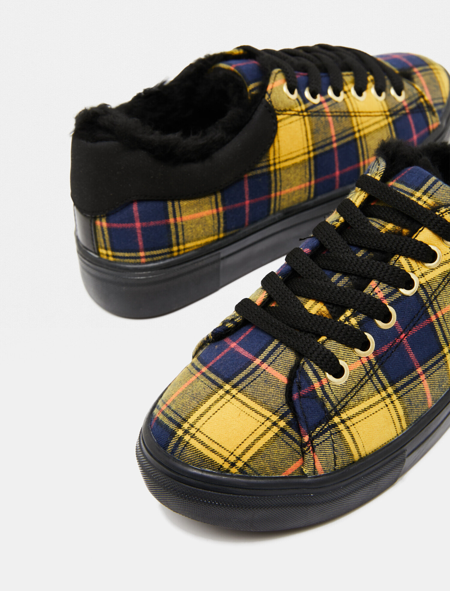  Kadın Bağcıklı Ayakkabı