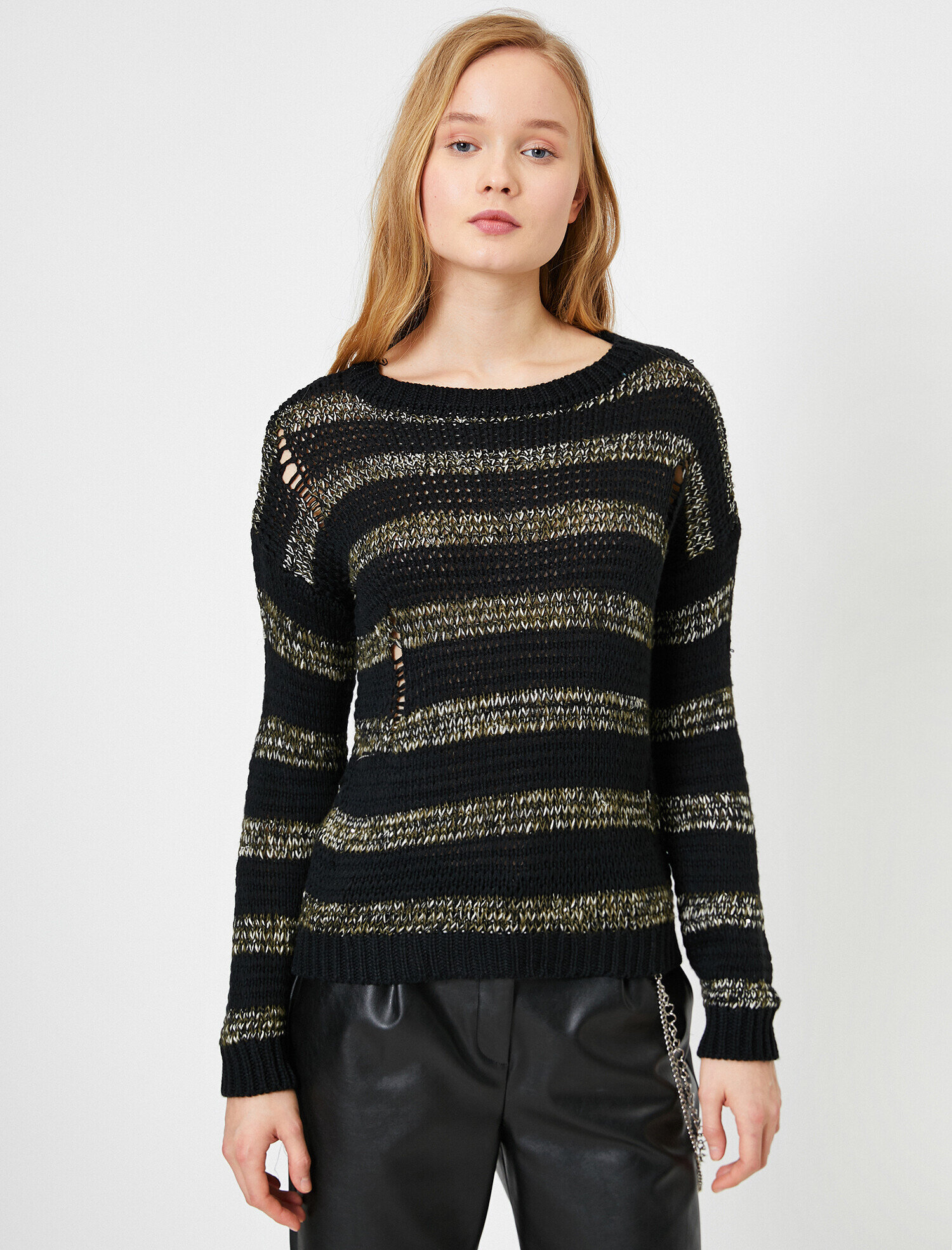   Örgülü Triko Kazak