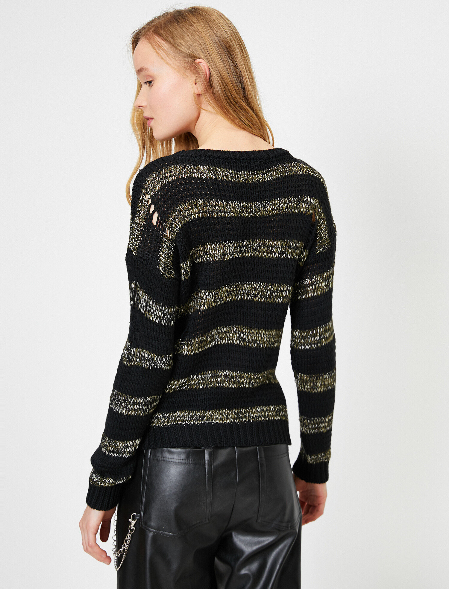   Örgülü Triko Kazak