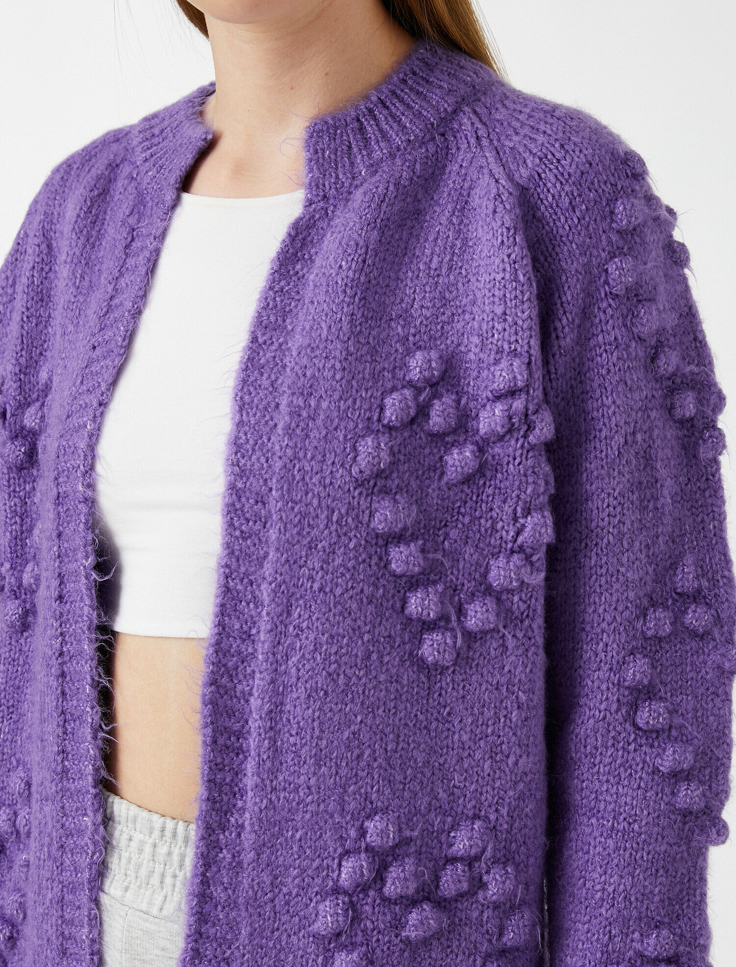   Kalp İşlemeli Hırka