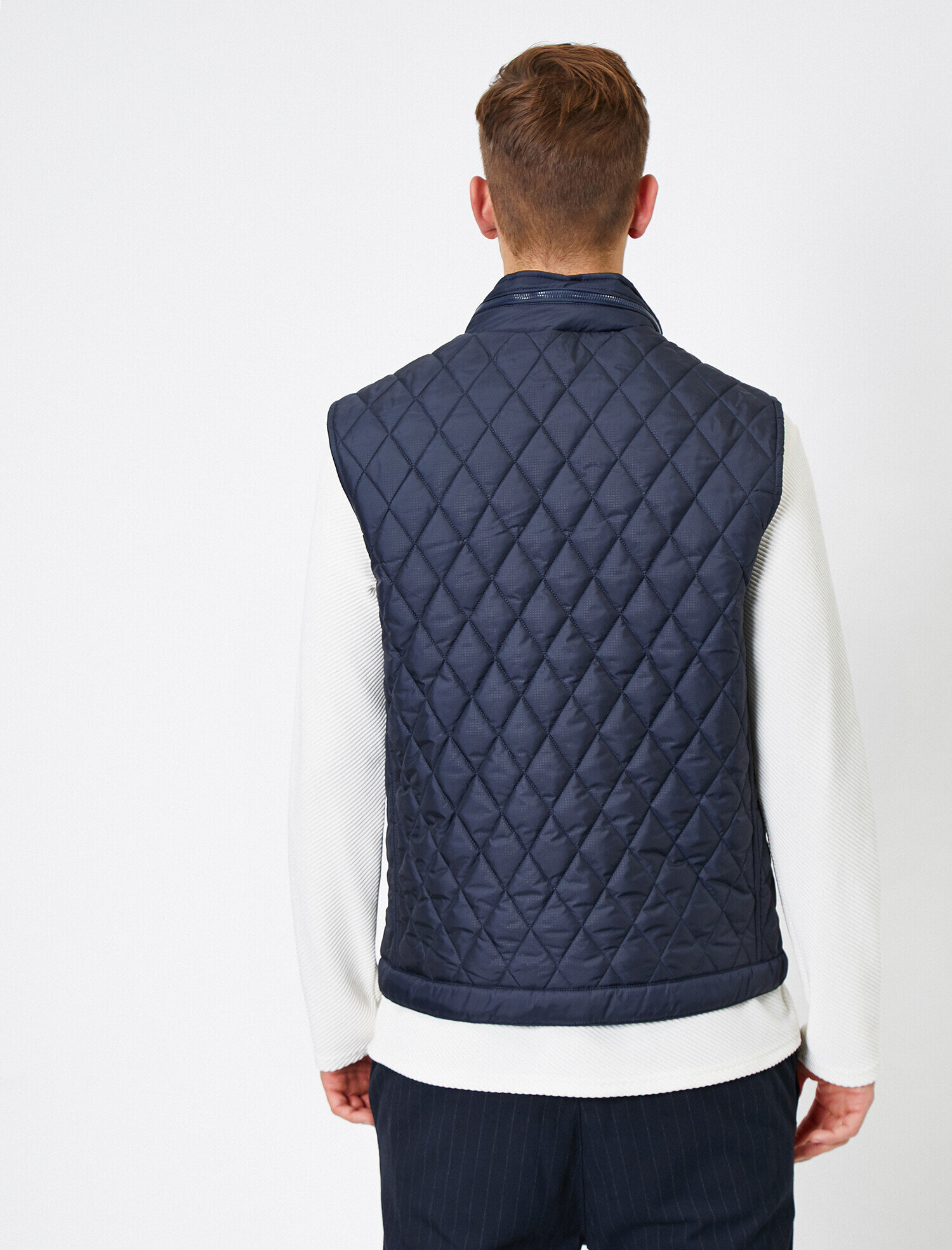 Kapitone Dik Yaka Cepli Yelek