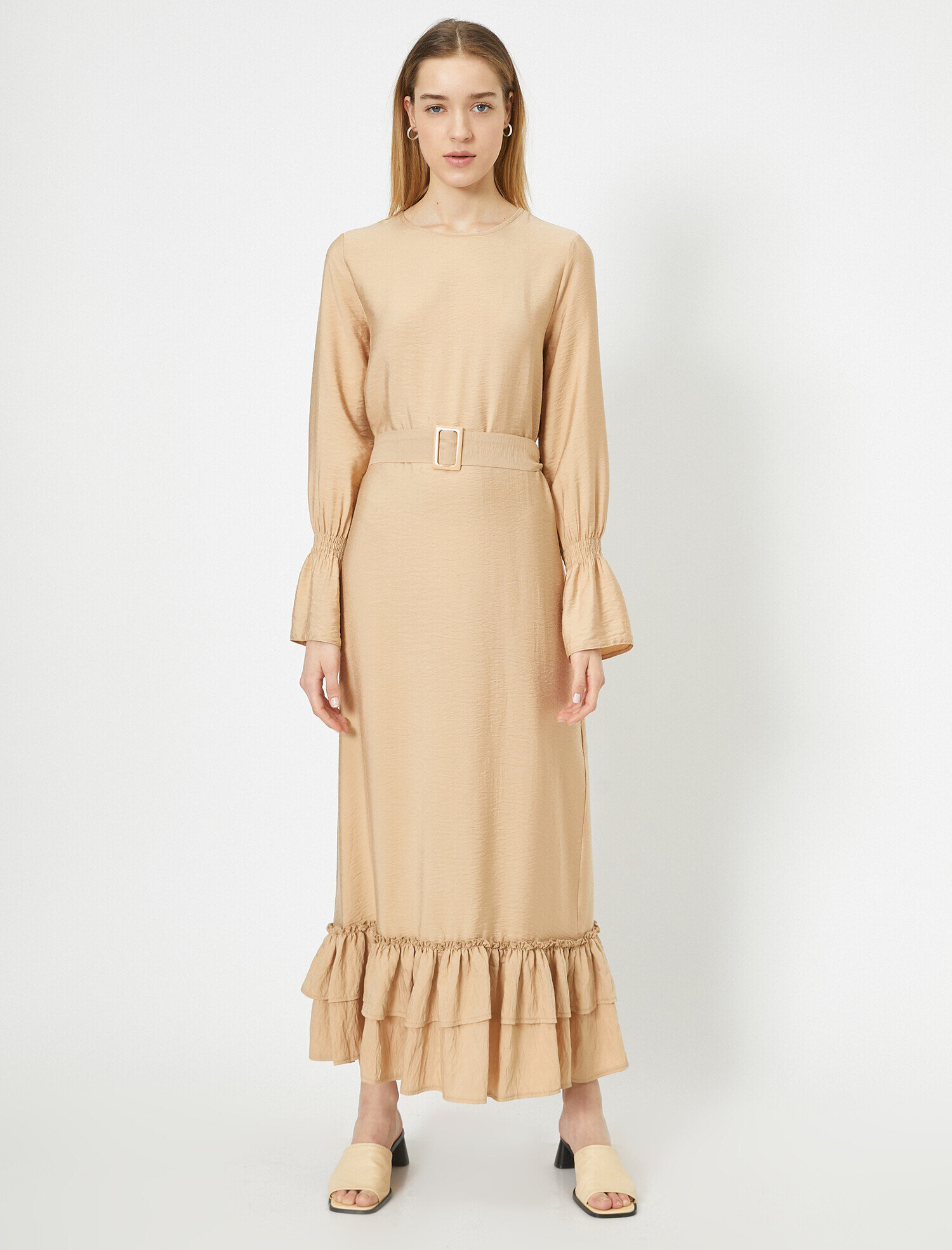   Beli Kemer Detaylı Uzun Kollu Uzun Elbise