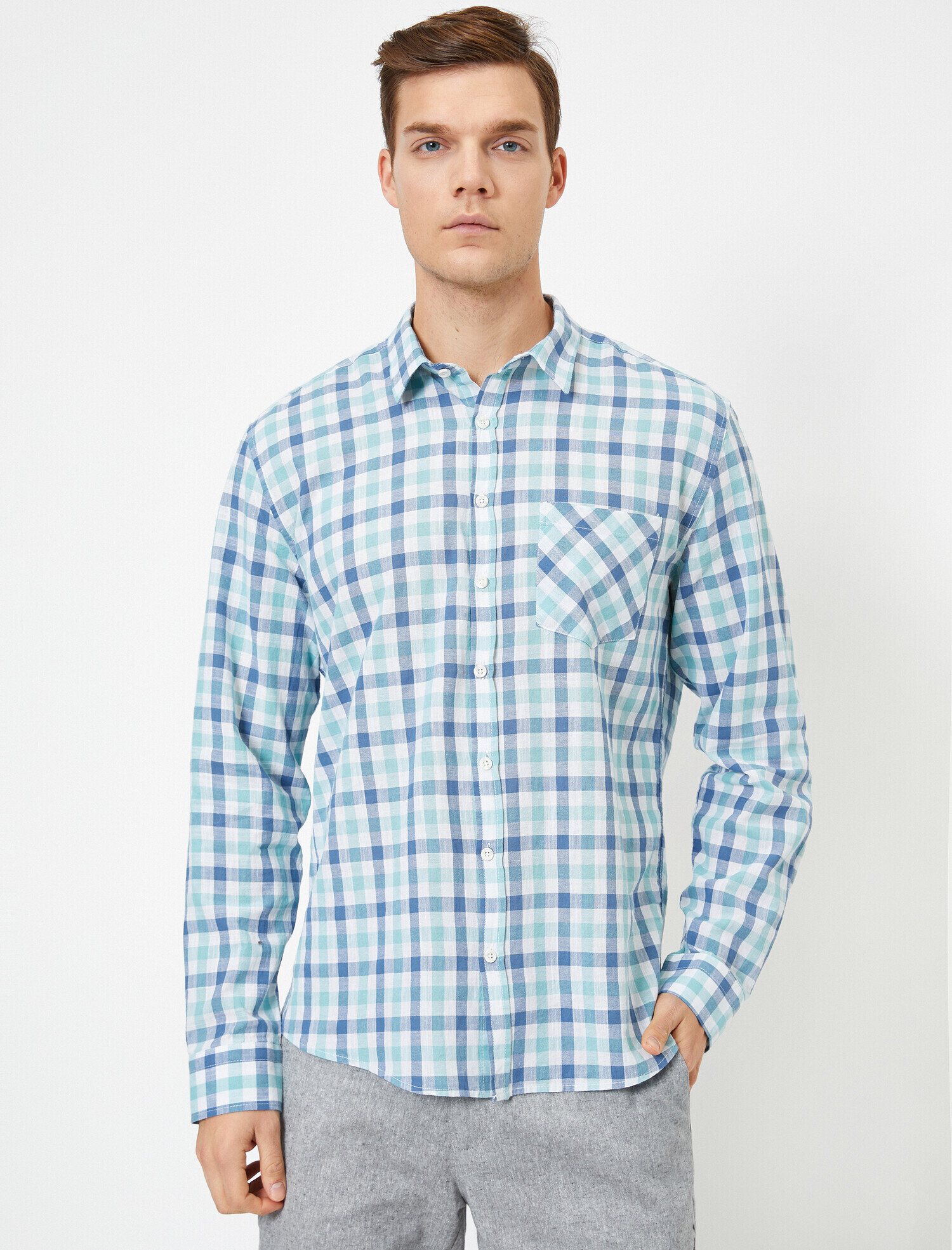   Kareli Cep Detaylı Gömlek