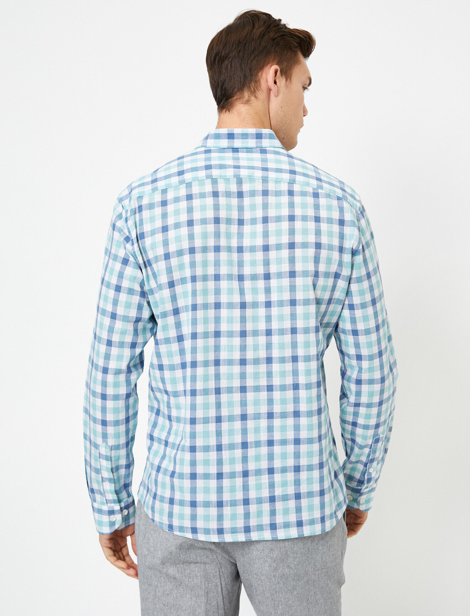   Kareli Cep Detaylı Gömlek