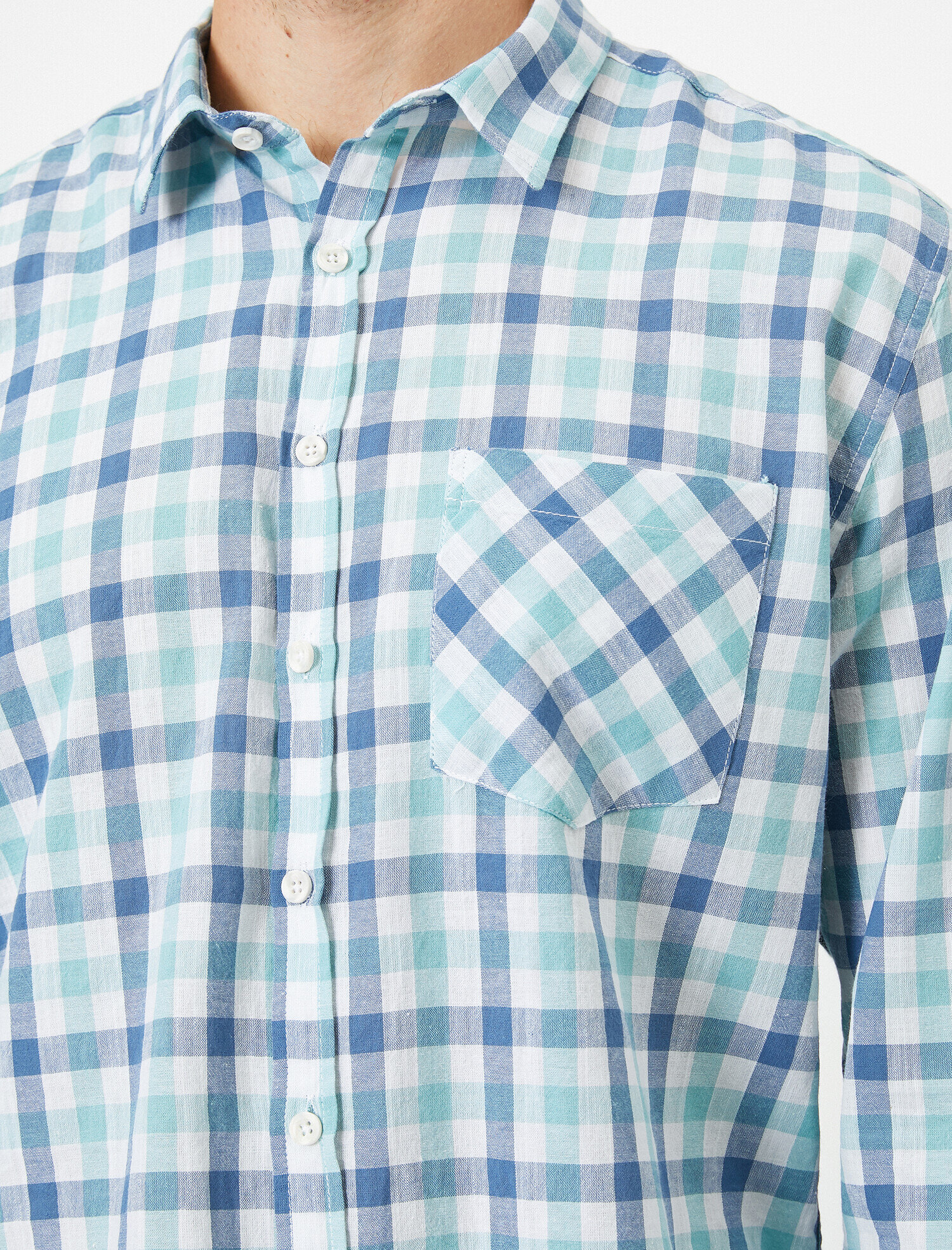   Kareli Cep Detaylı Gömlek