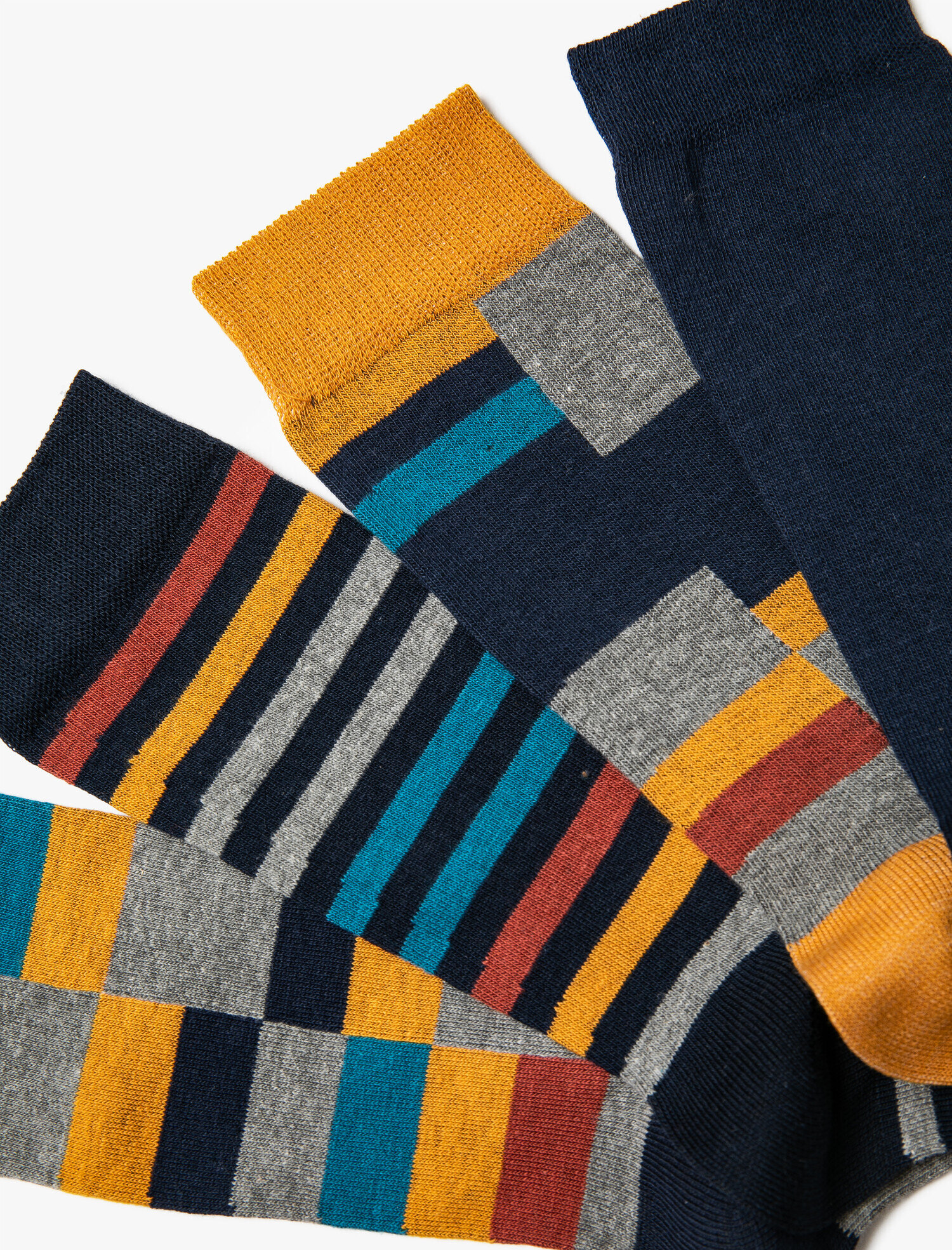  Erkek Çoklu Çok Renkli Çorap Seti