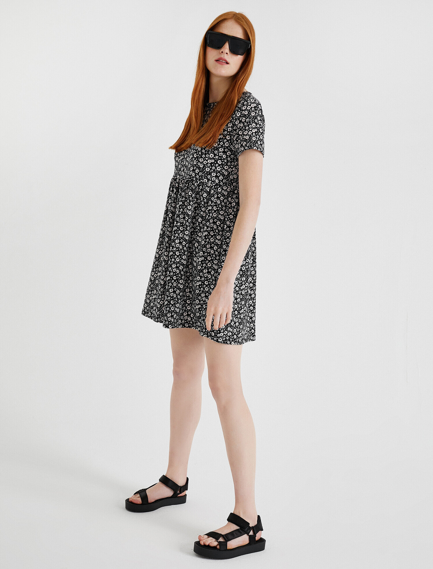   Çiçekli Yazlık Elbise