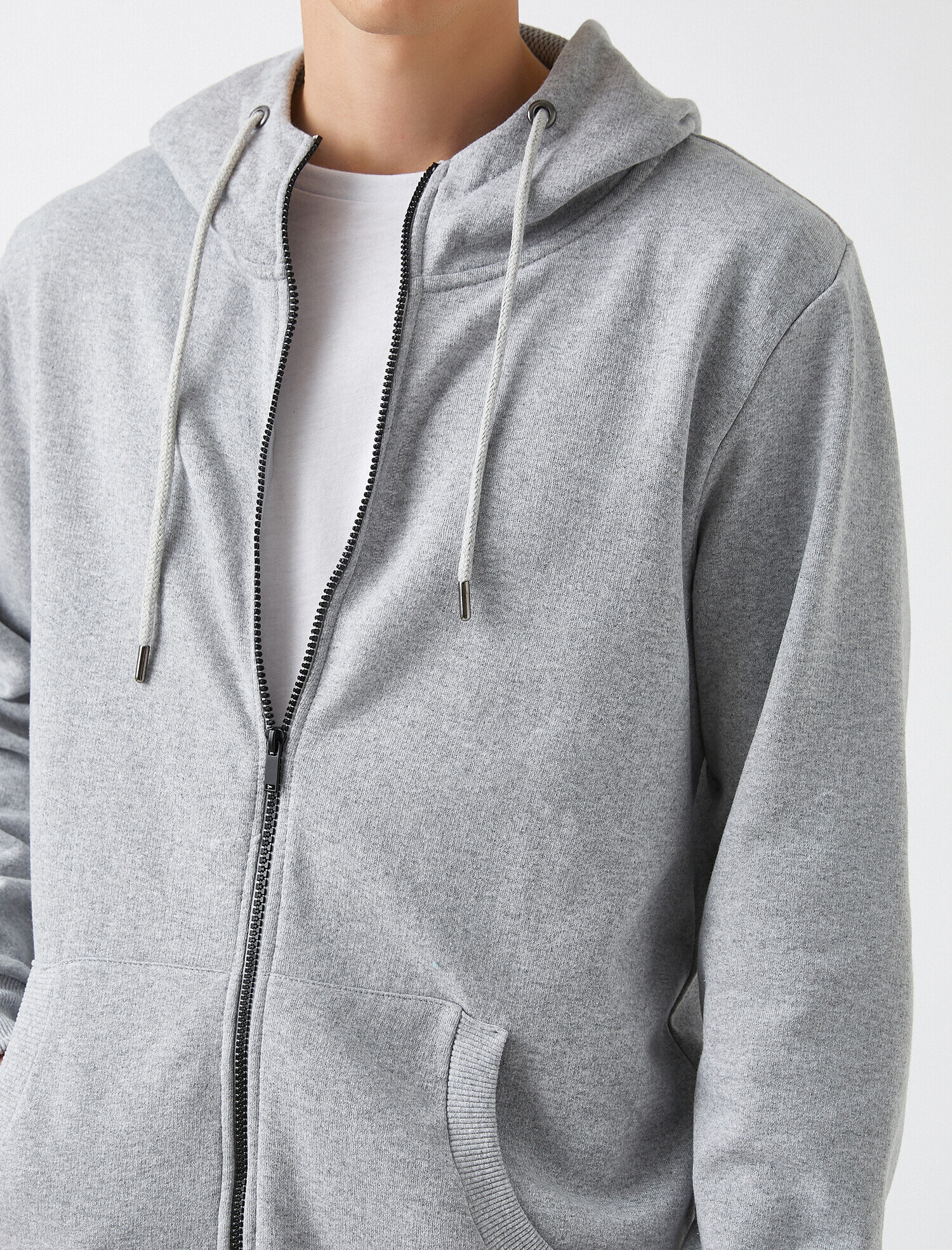 Kapüşonlu Fermuarlı Sweatshirt