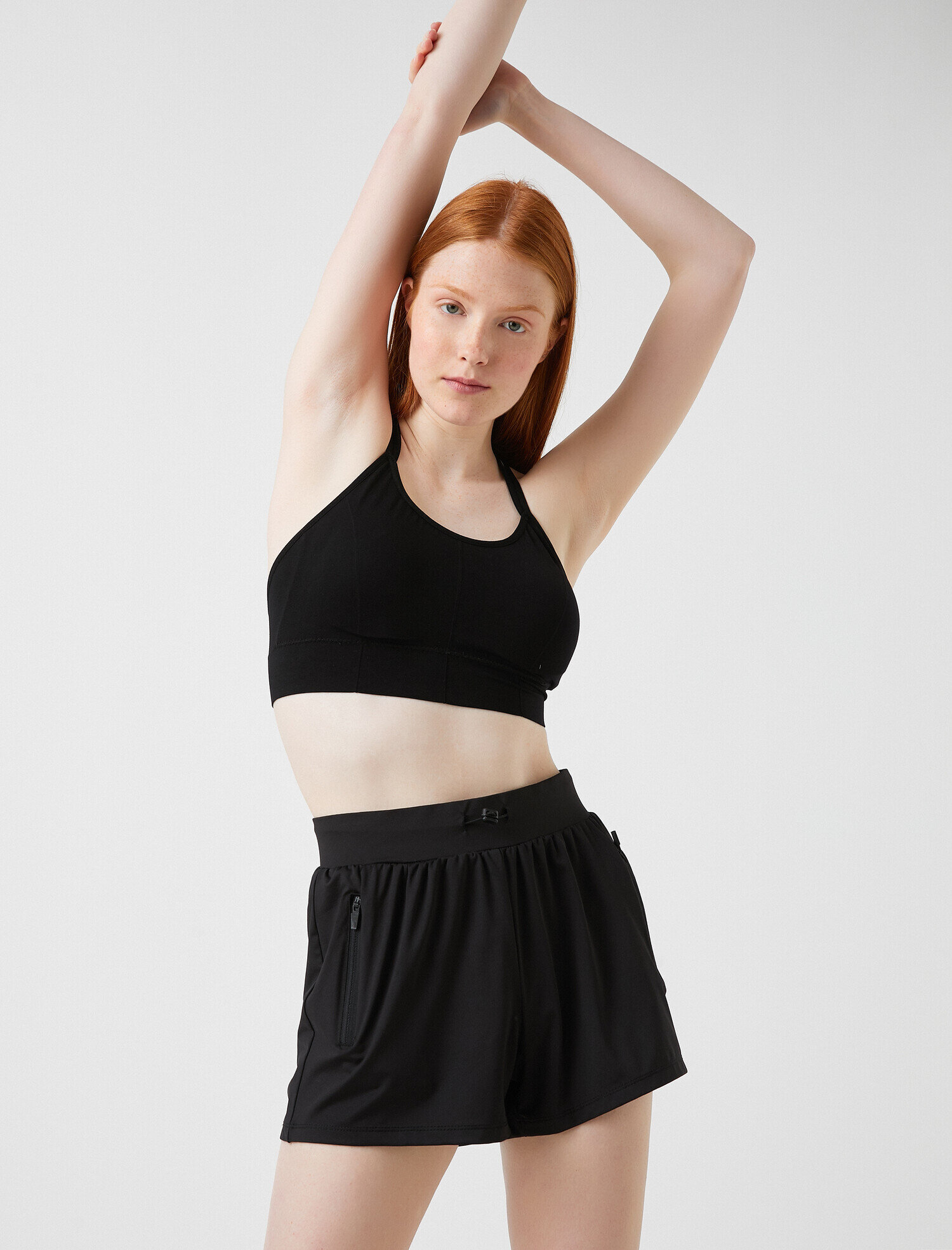   Sporcu Sütyeni Sırt Detaylı