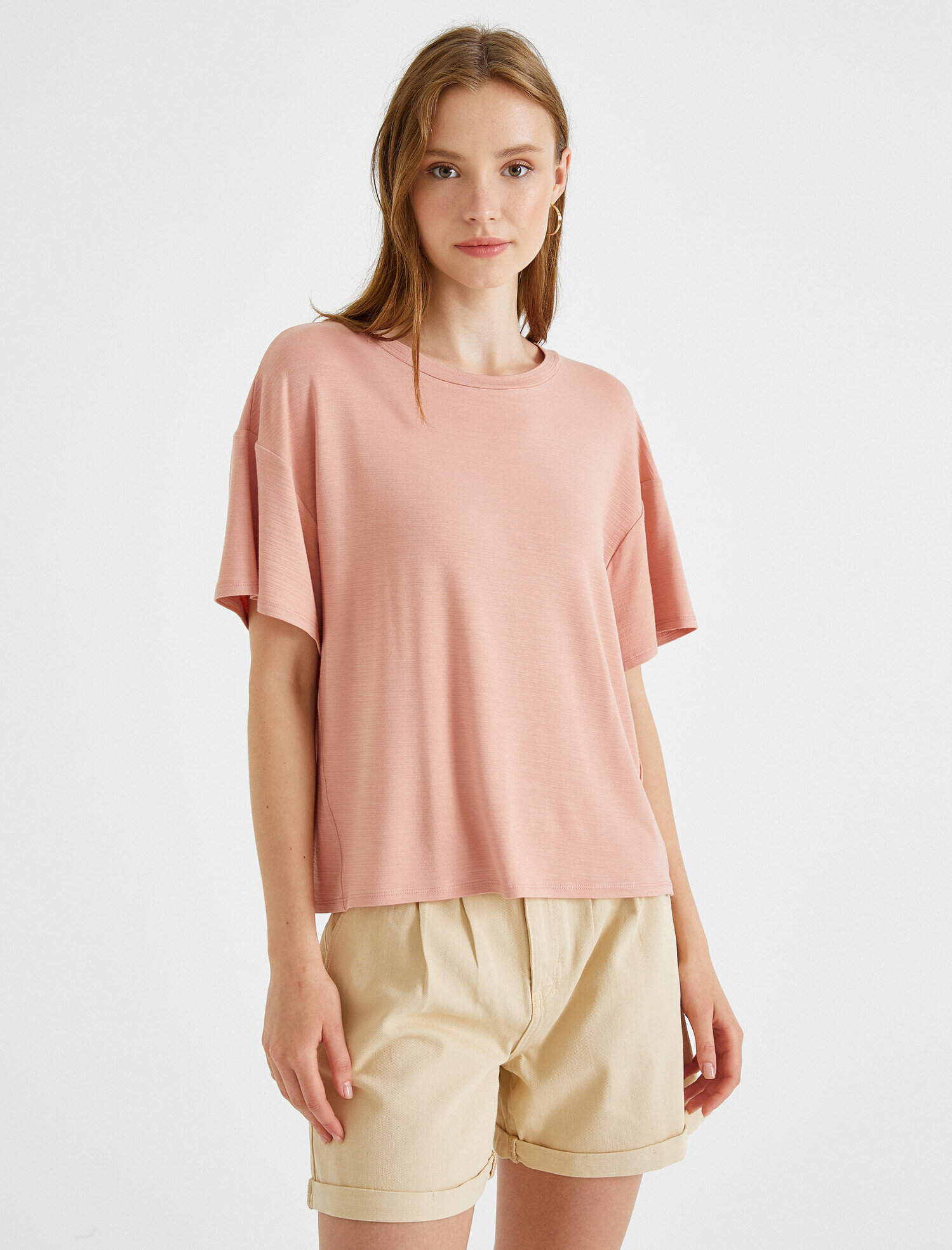   Kısa Kollu Tişört