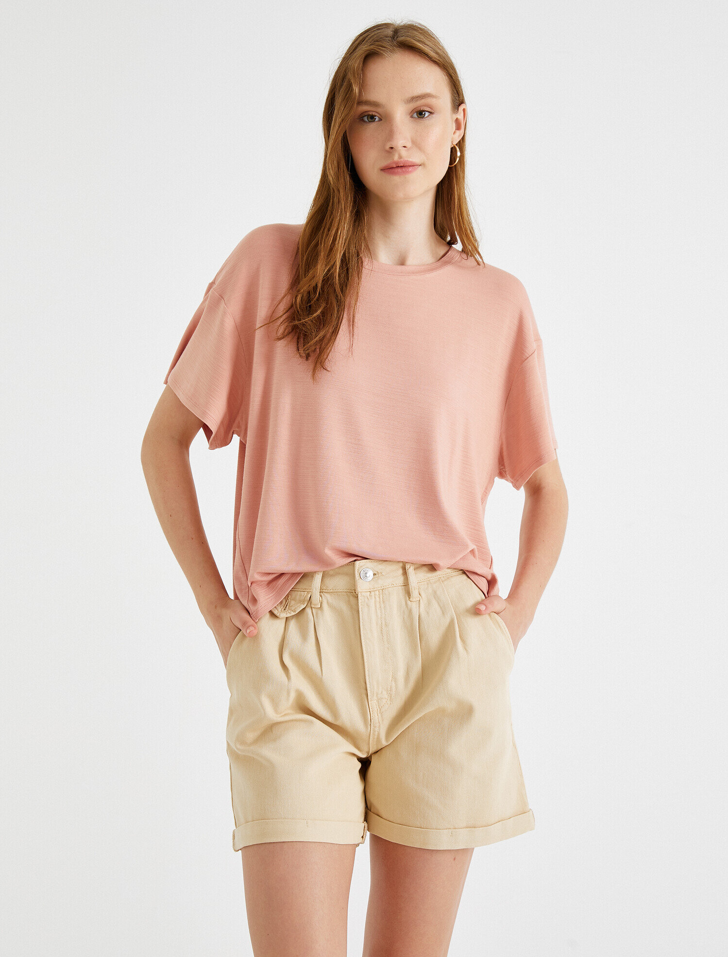   Kısa Kollu Tişört