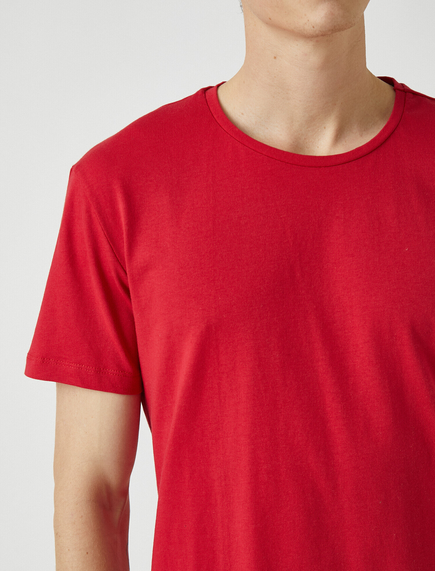   Basic Kısa Kollu Bisiklet Yaka Tişört