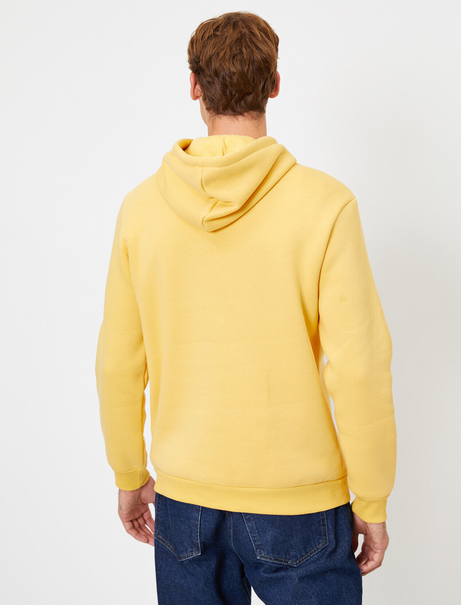 Uzun Kollu Kapüşonlu Sweatshirt