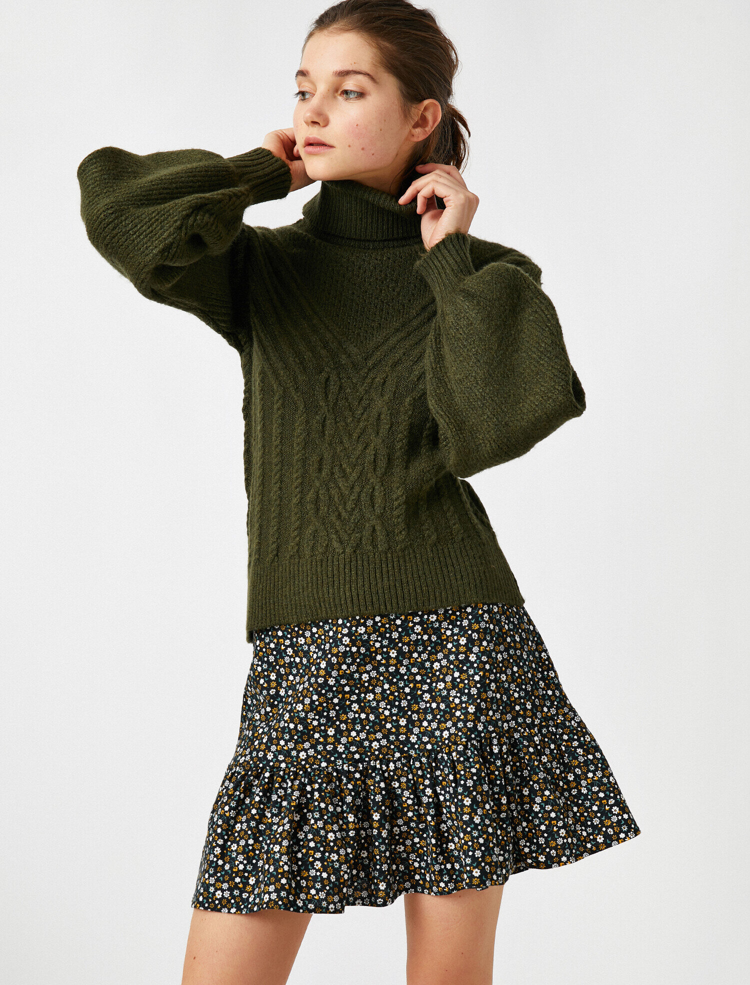   Pamuklu Çiçekli Mini Etek