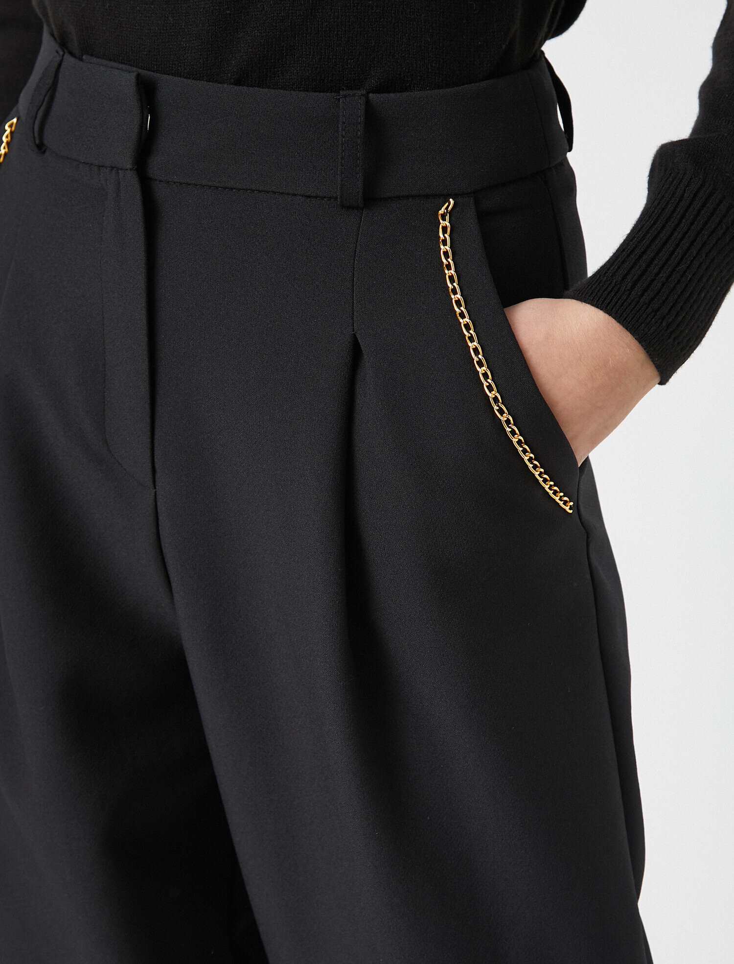   Cepli Zincir Detaylı Pantolon