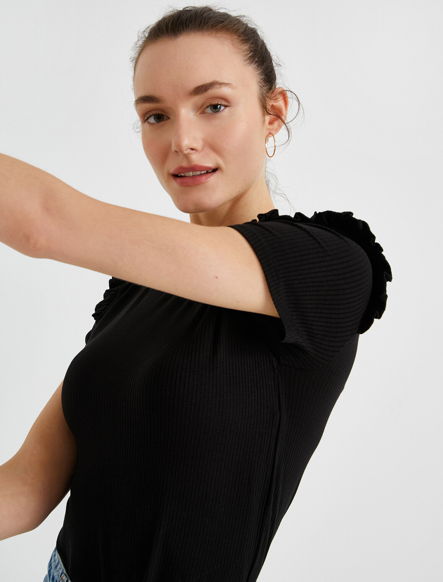   Fitilli Tişört Fırfırlı