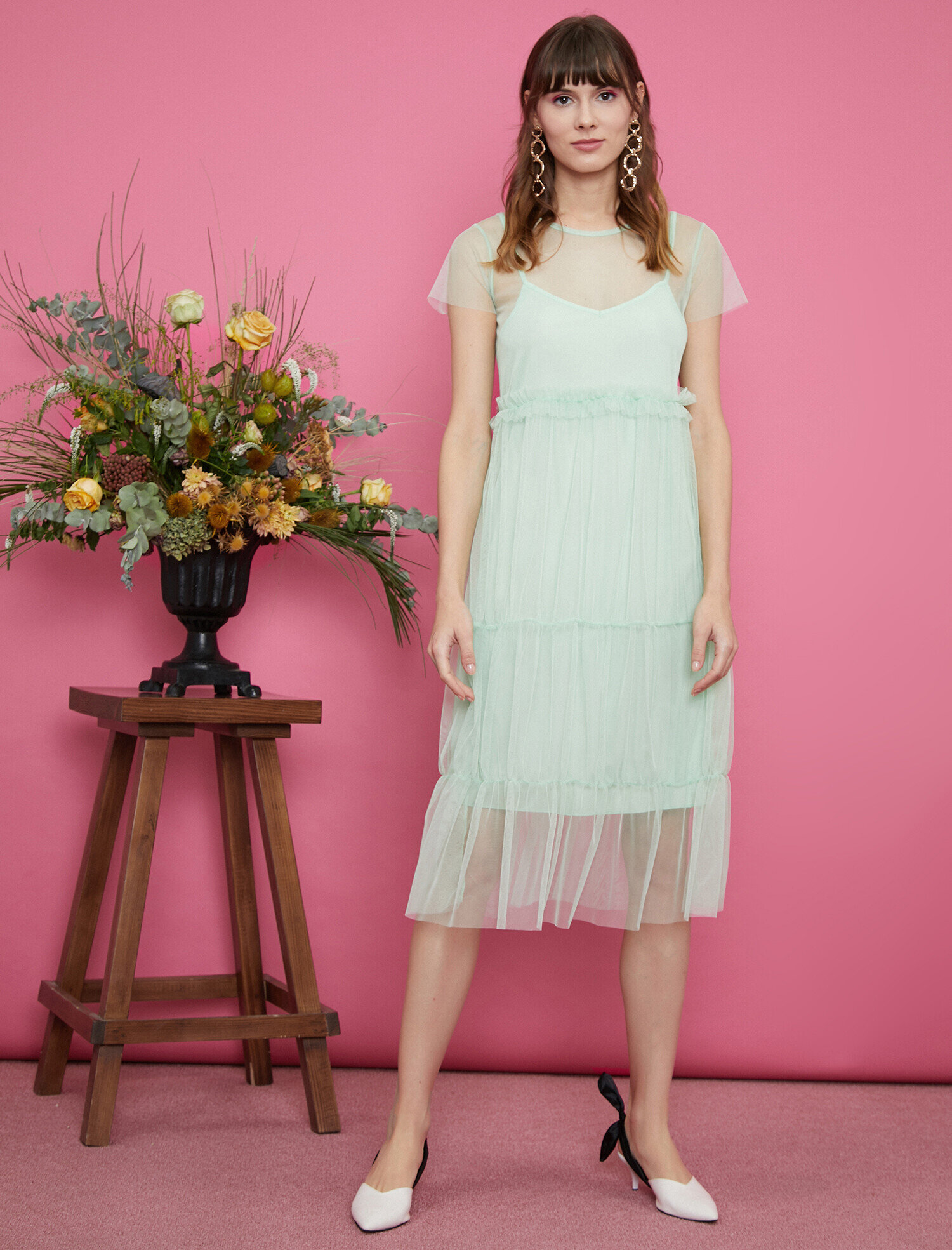   Tül Detaylı Elbise