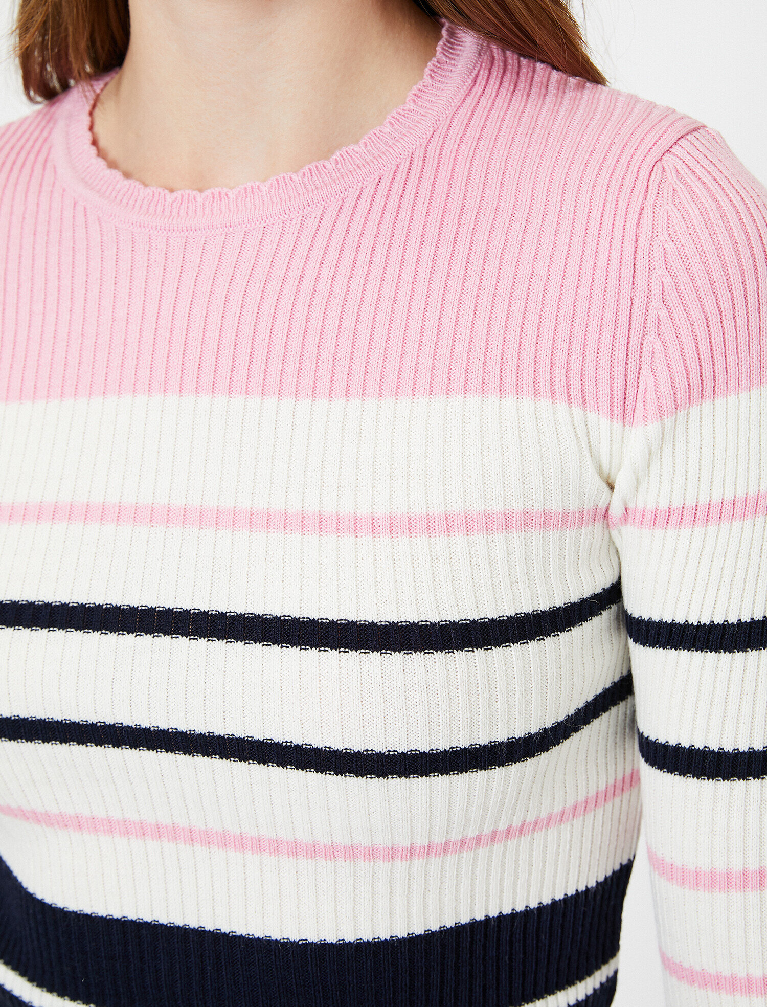   Çizgili Triko Kazak