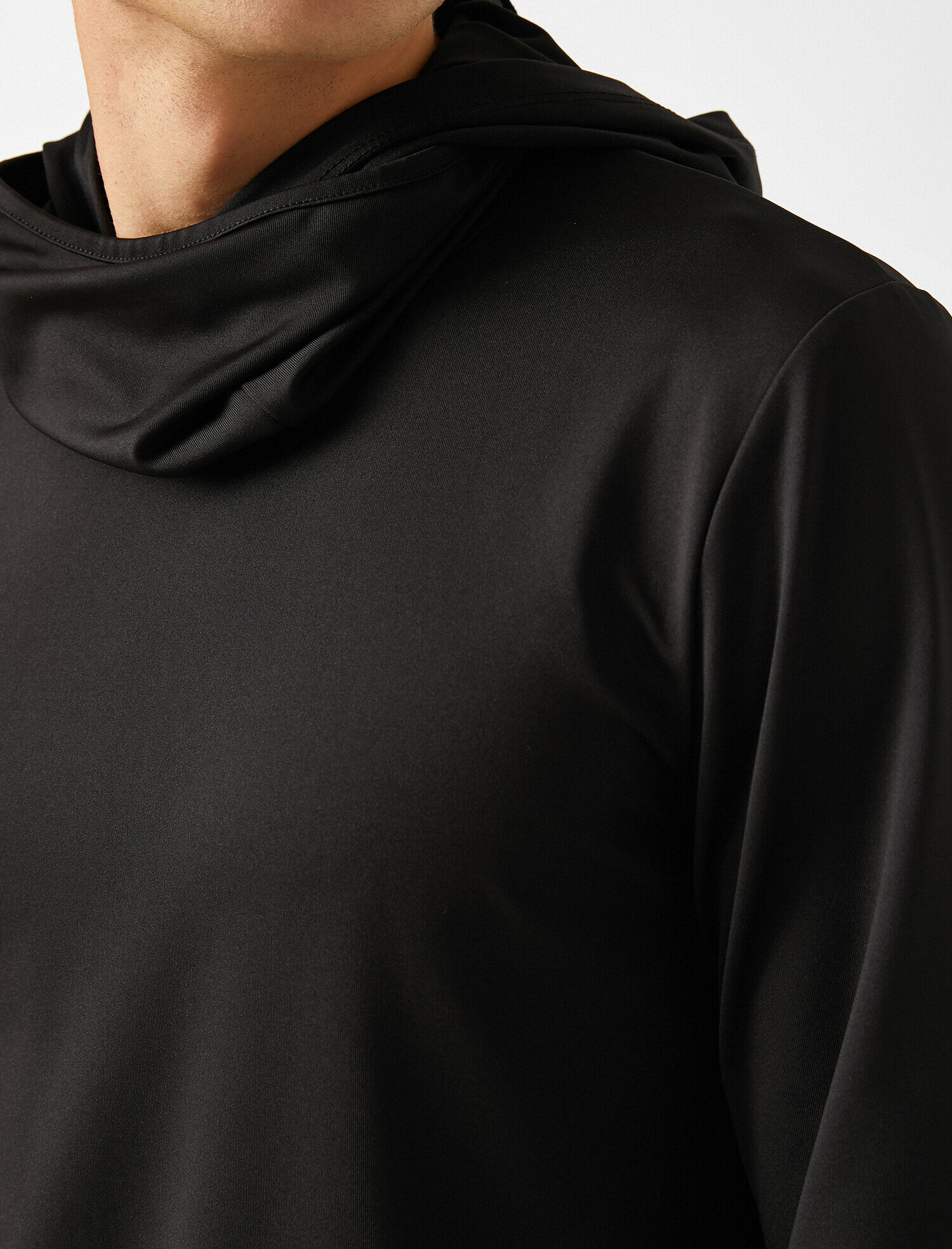   Regular Fit Kapüşonlu Basic Uzun Kollu Yüksek Yaka Sweatshirt