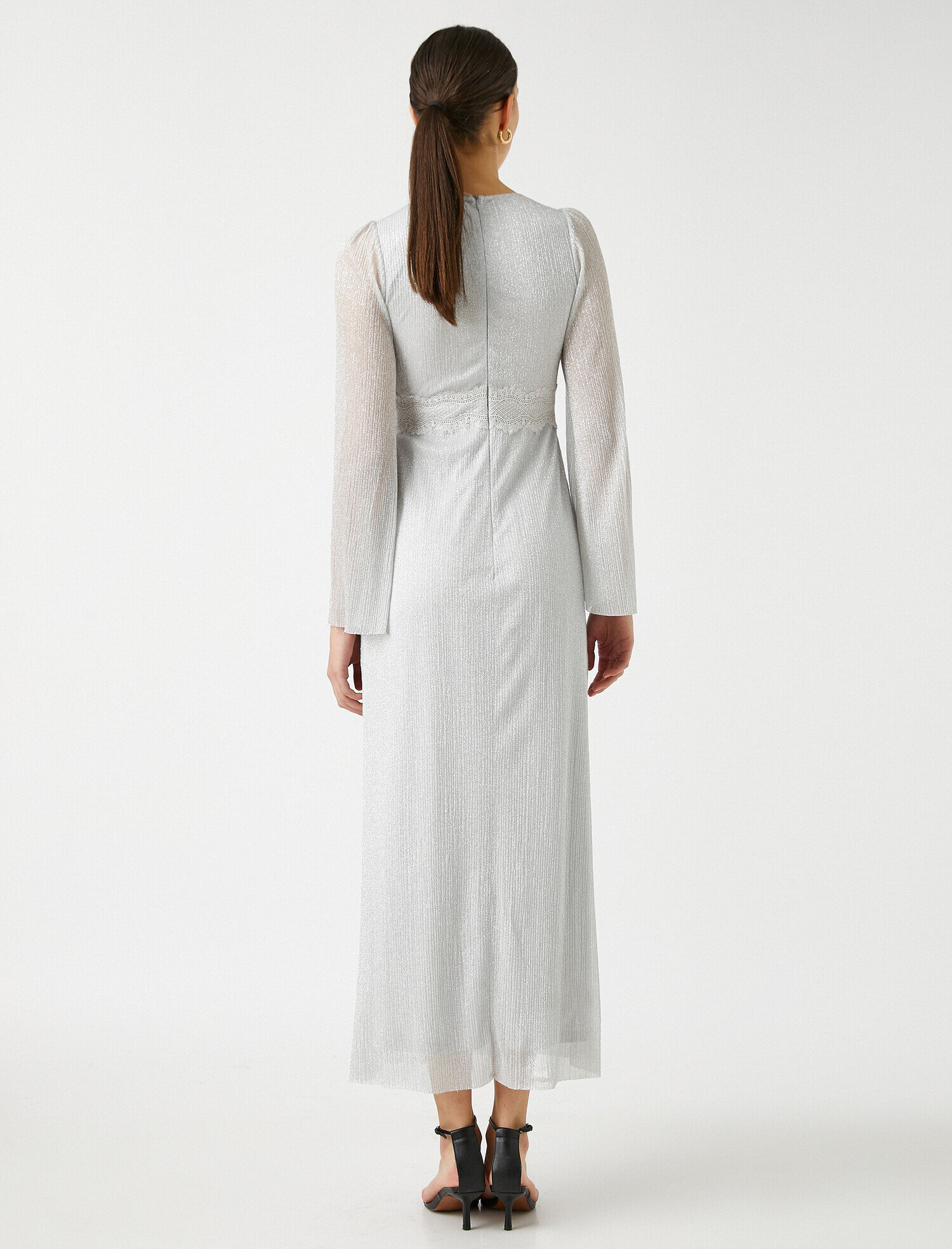   Tül Kollu Uzun Elbise