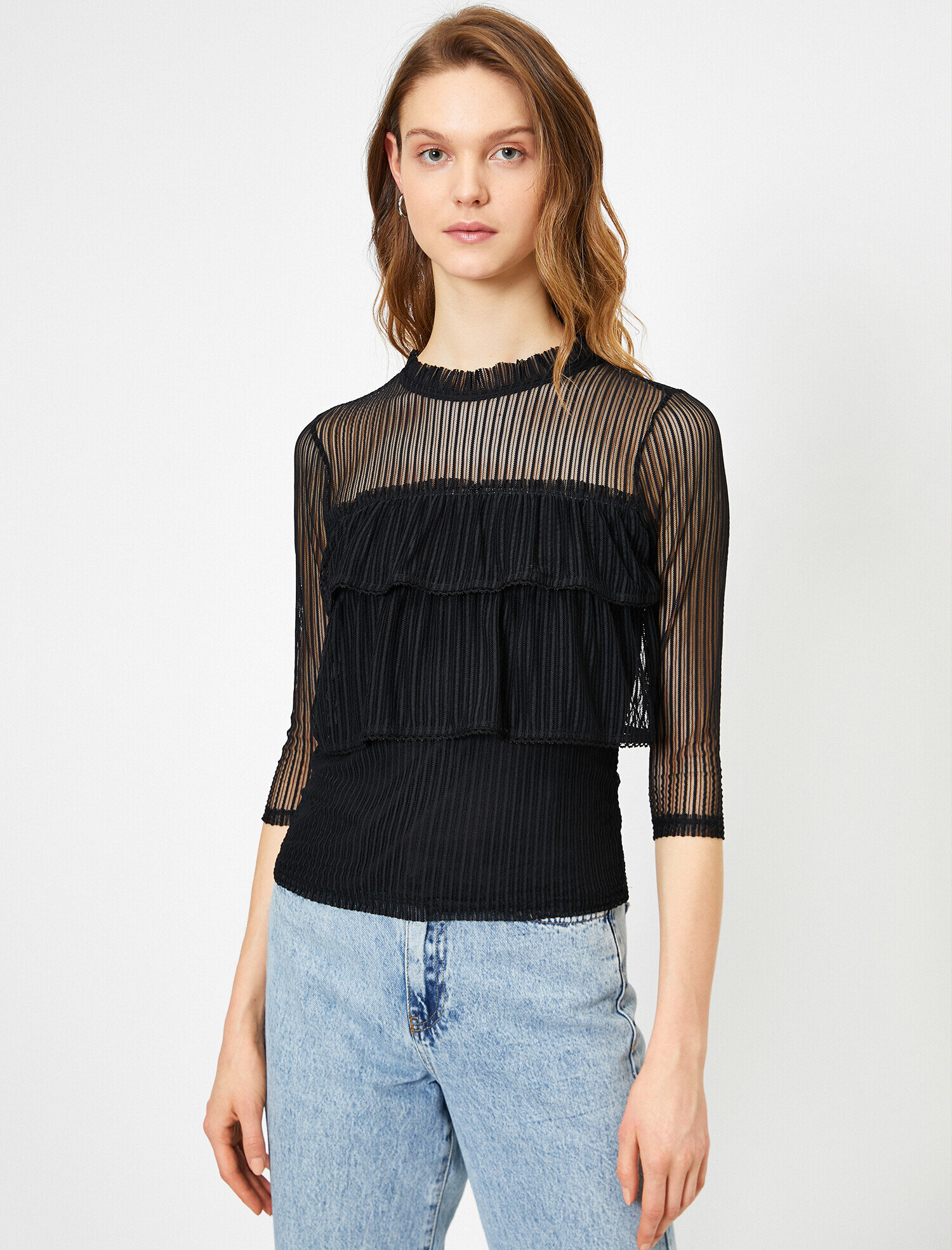   Uzun Kollu Tişört Fırfır Detaylı Tül Bluz