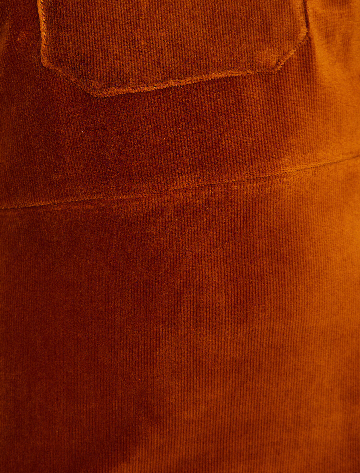   Kolsuz Kadife Elbise