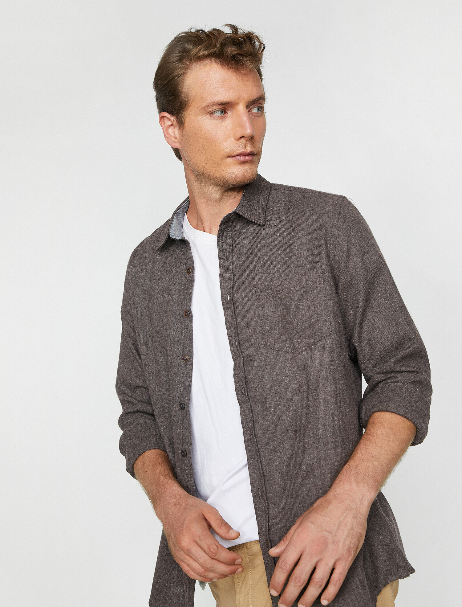   Cep Detaylı Gömlek