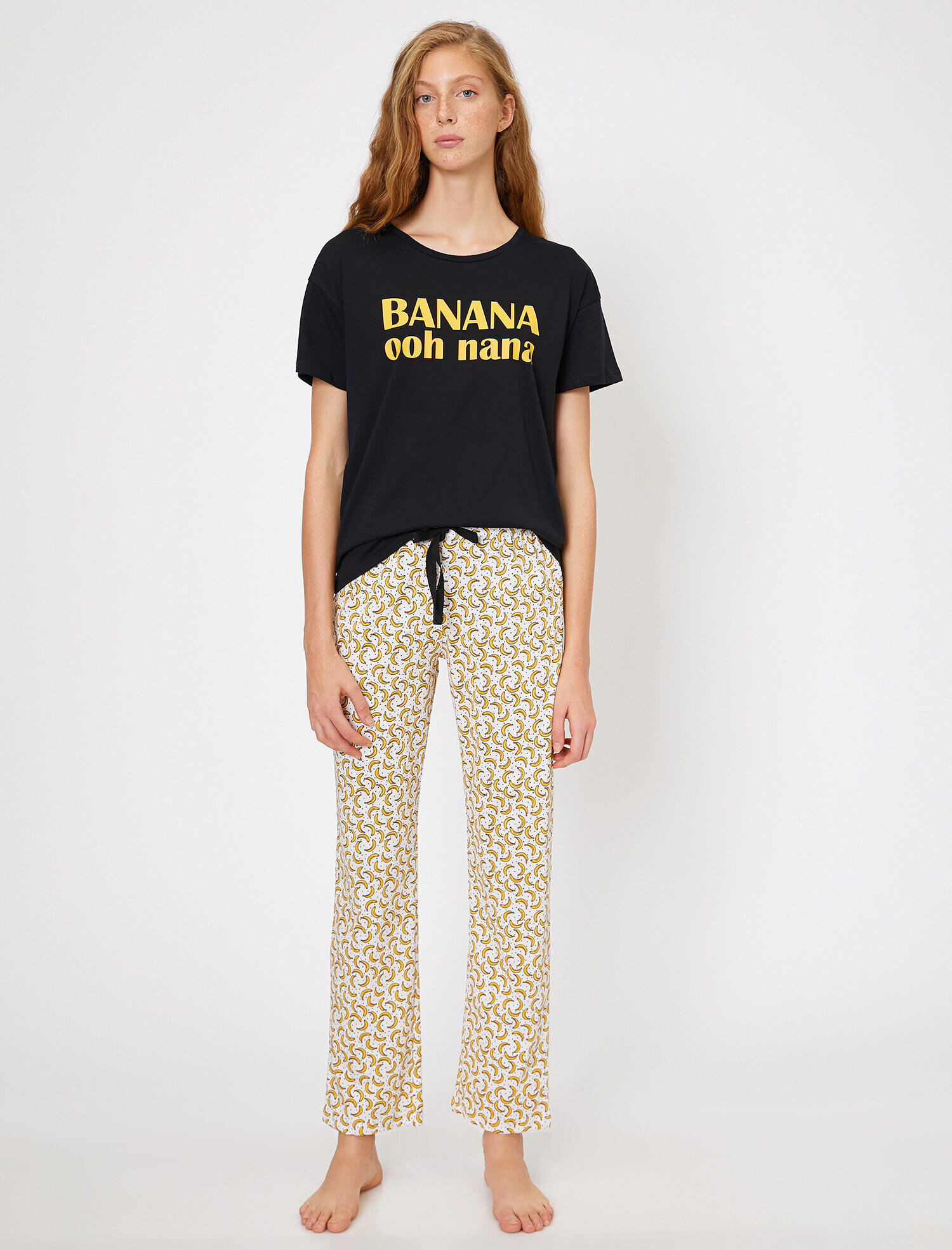   Yazılı Baskılı Pijama Takımı