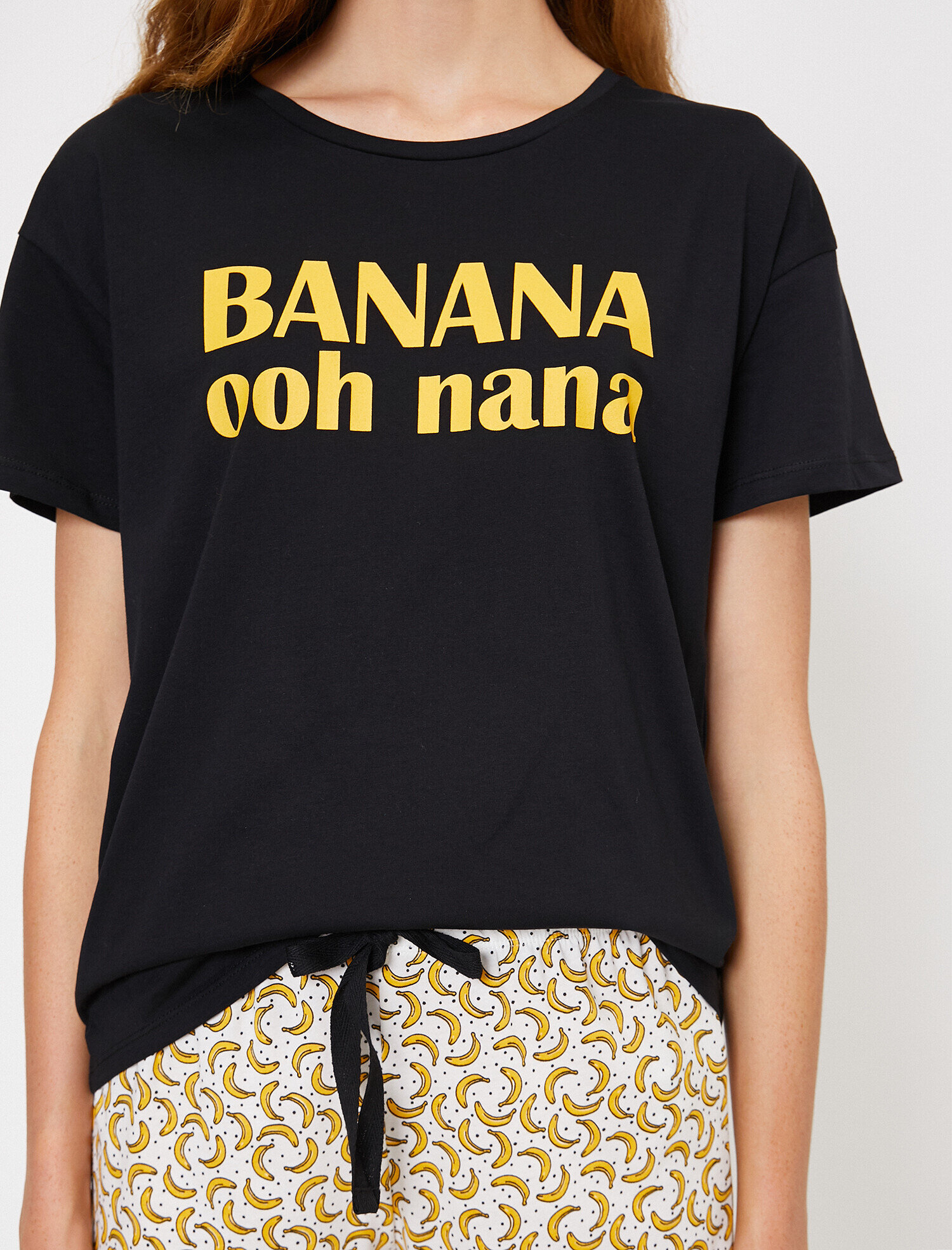   Yazılı Baskılı Pijama Takımı