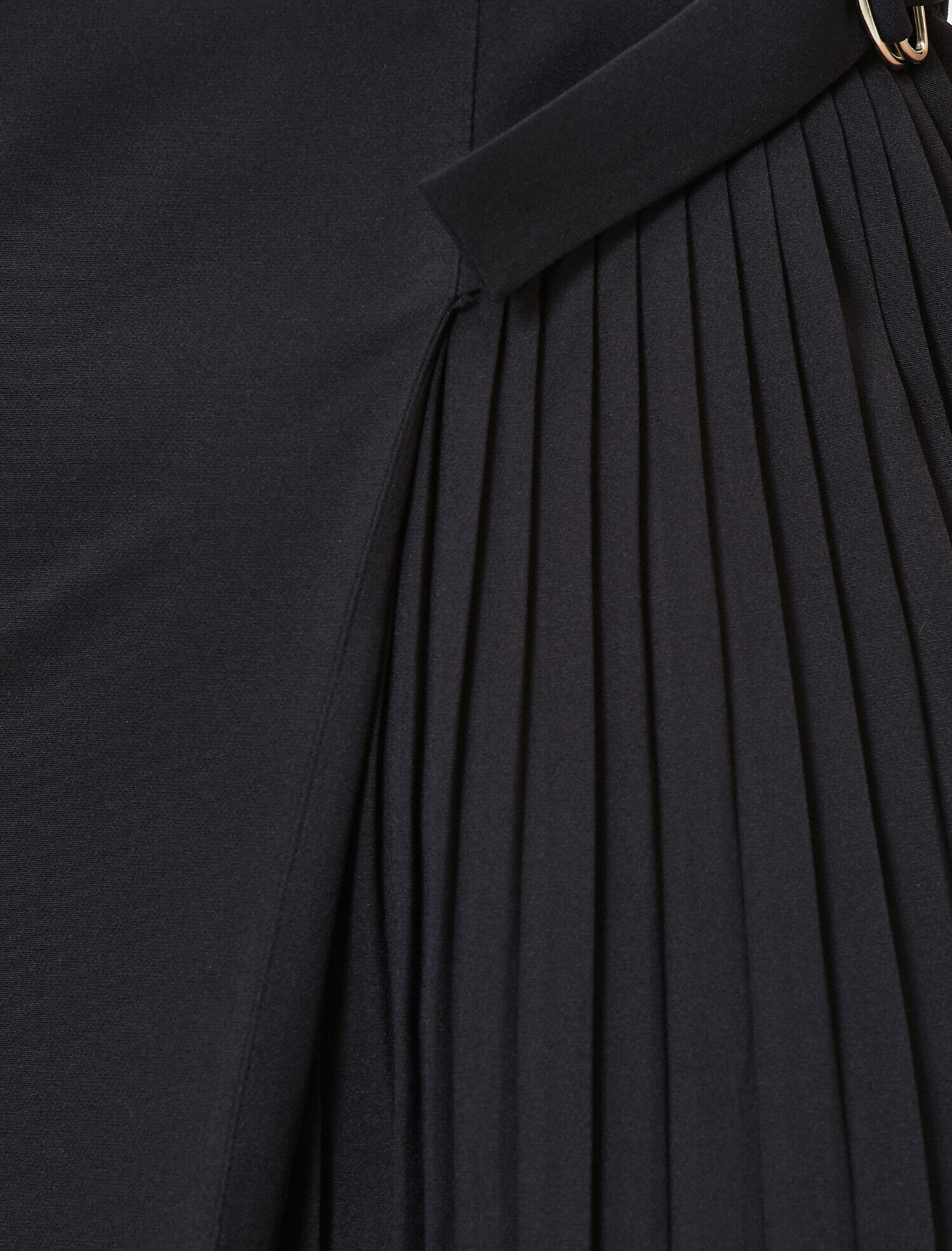   Ceket Elbise Kolsuz Pili Detaylı