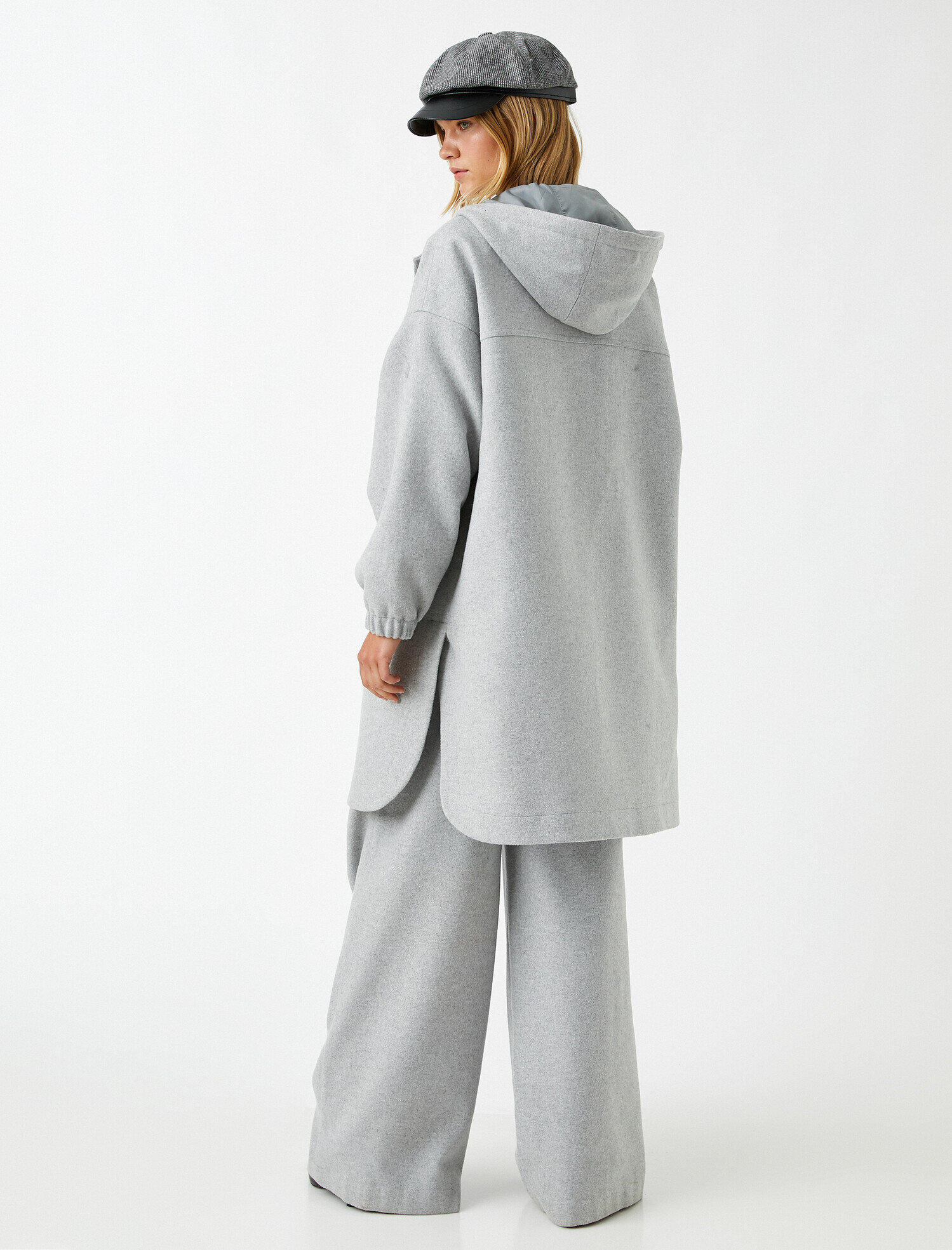 Yün Karışımlı Kapüşonlu Fermuarlı Uzun Mont
