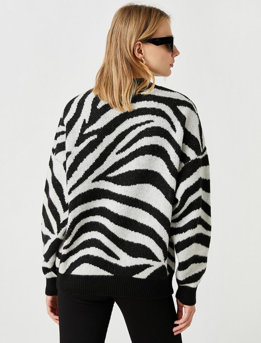   Zebra Desenli Oversize Triko Kazak