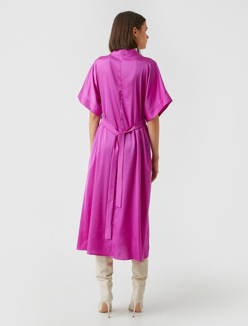   Bel Detaylı Midi Elbise