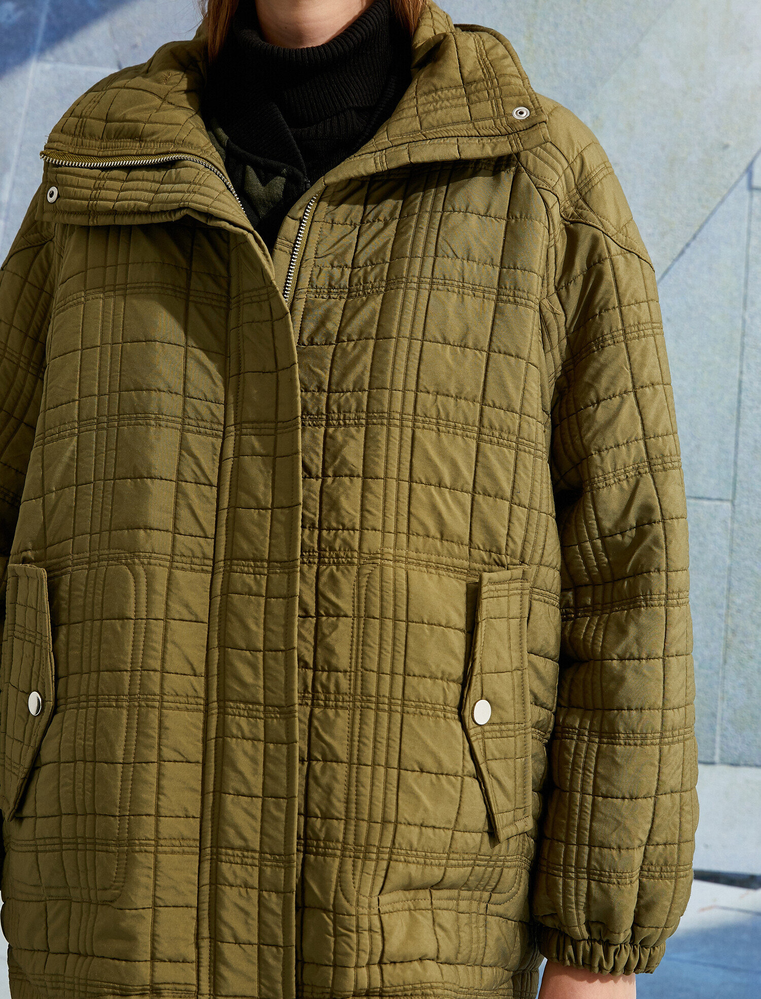   Kapüşonlu Kapitone Mont