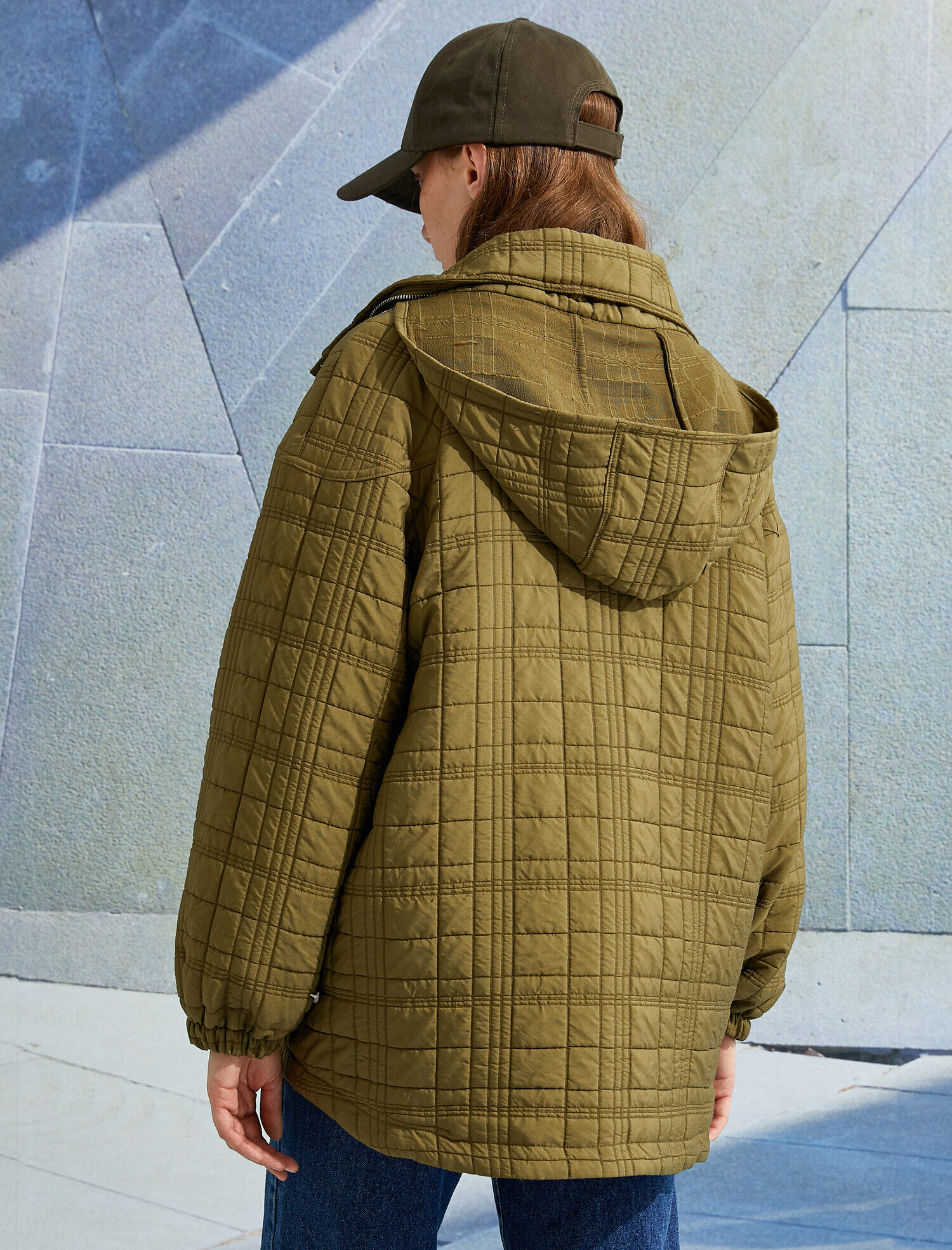   Kapüşonlu Kapitone Mont