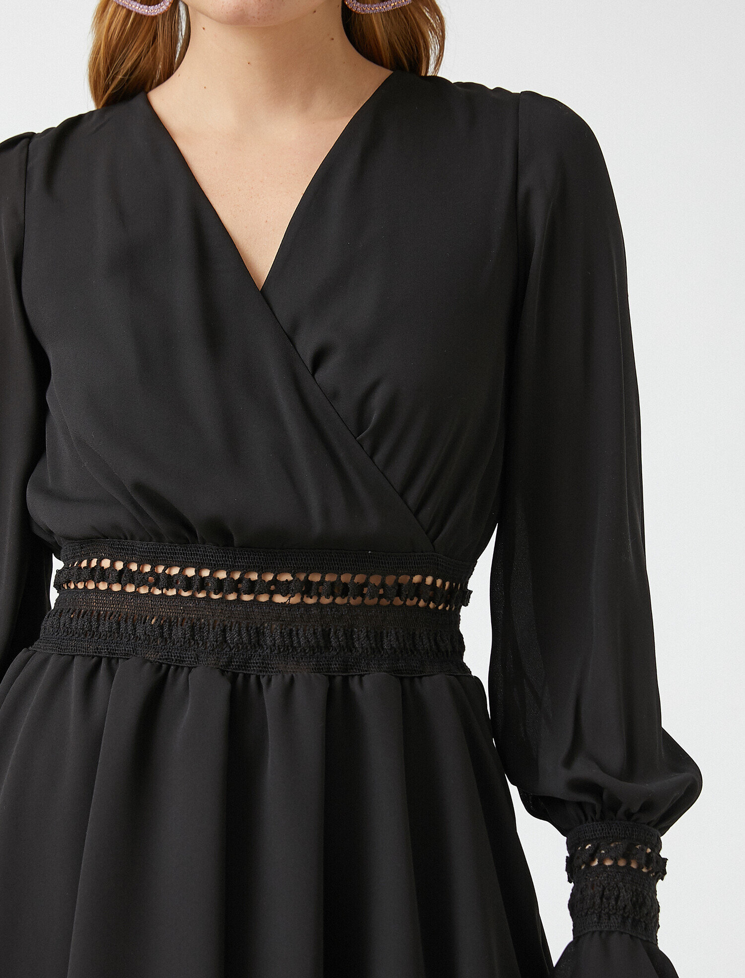   Fırfırlı Mini Elbise