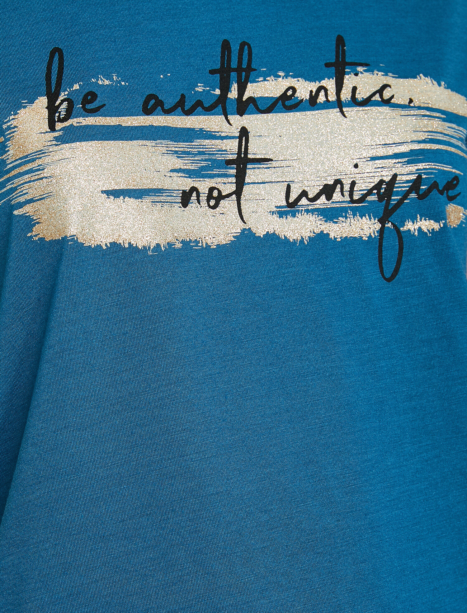   Yazılı Baskılı Tişört