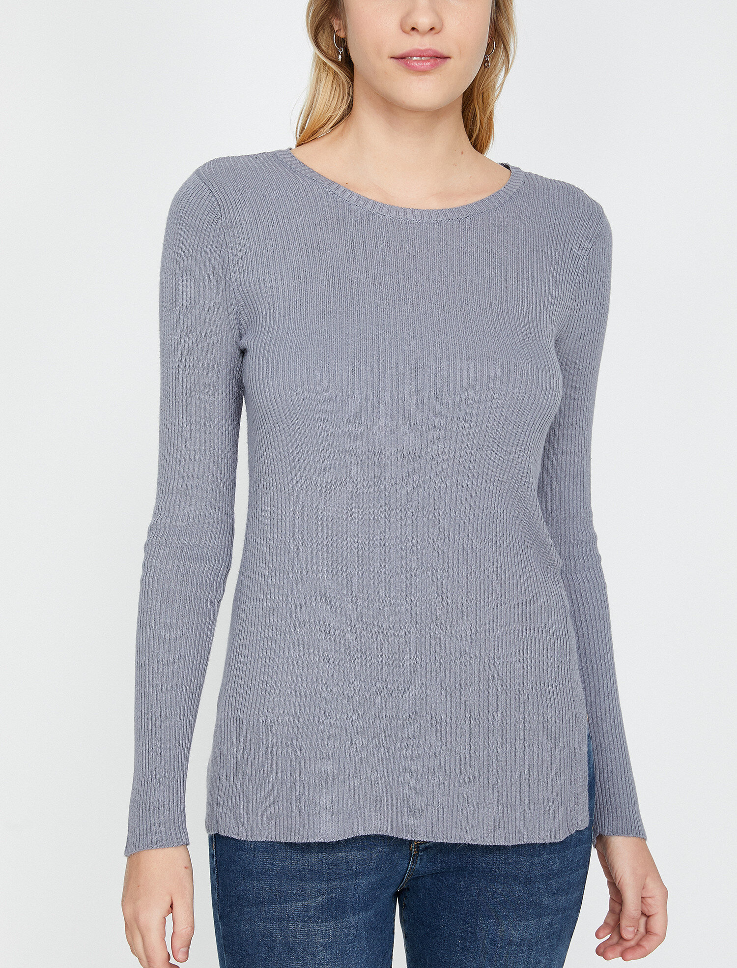   Yırtmaç Detaylı Kazak