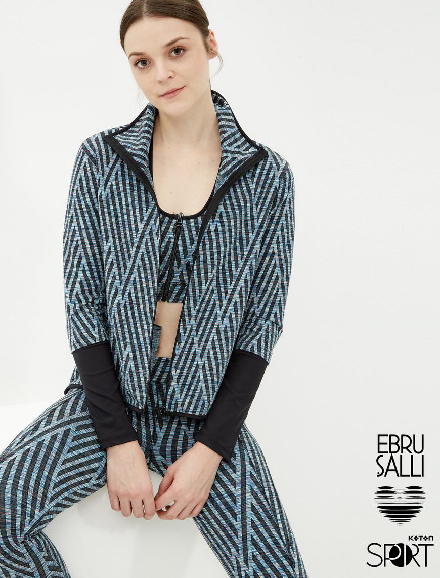   Ebru Şallı Loves Koton -Desenli Ceket