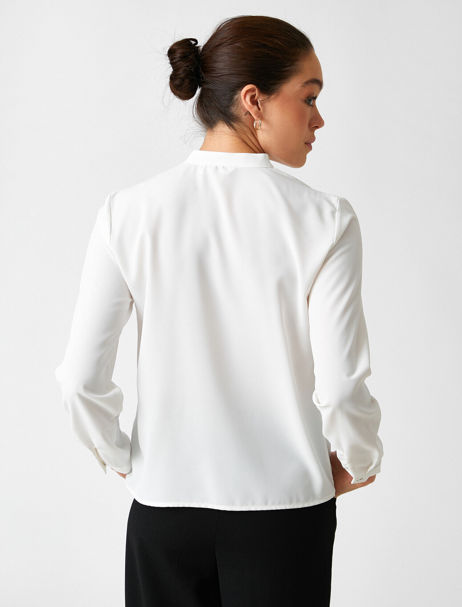   Hakim Yaka Uzun Kollu Gömlek