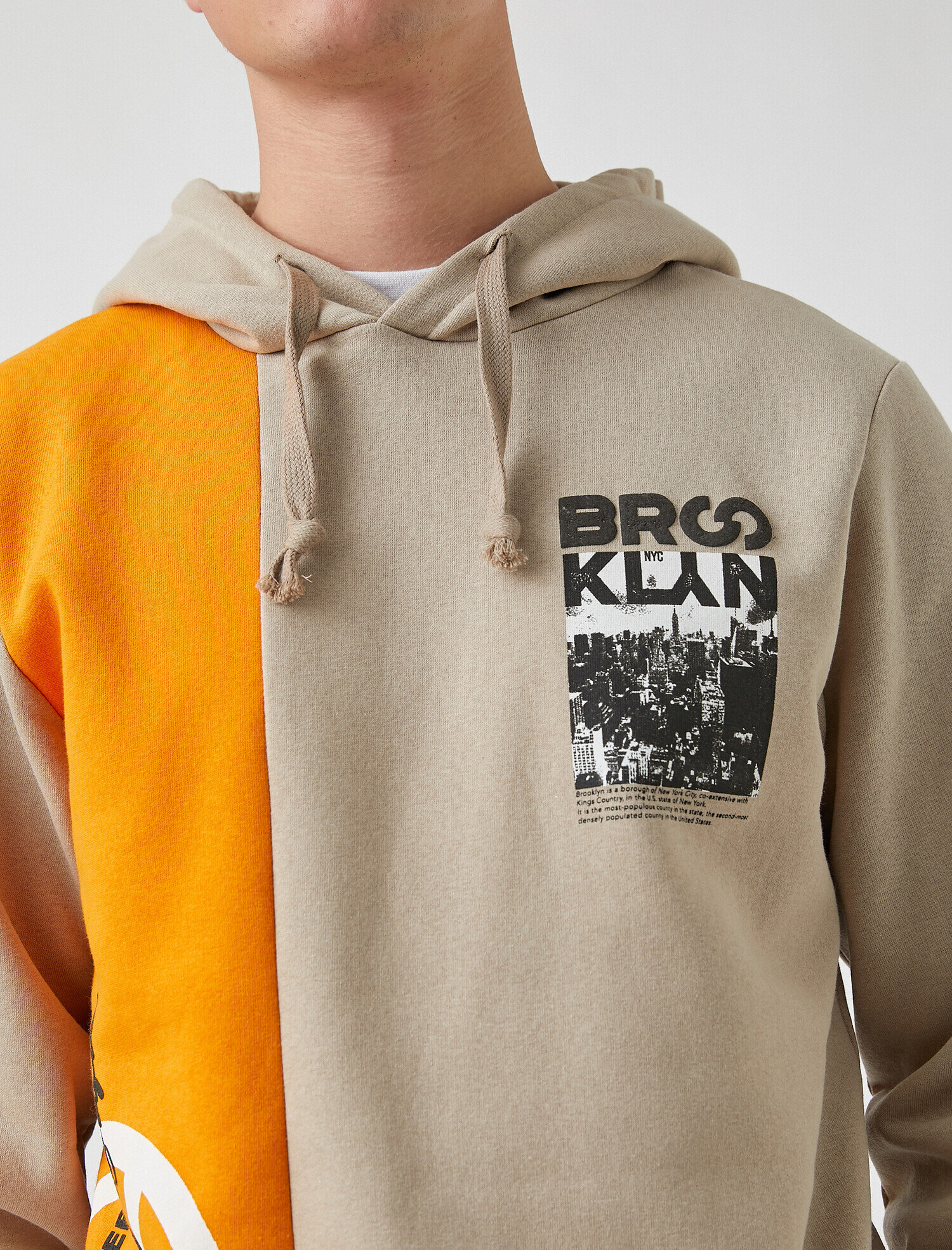   Renk Bloklu Baskılı Sweatshirt