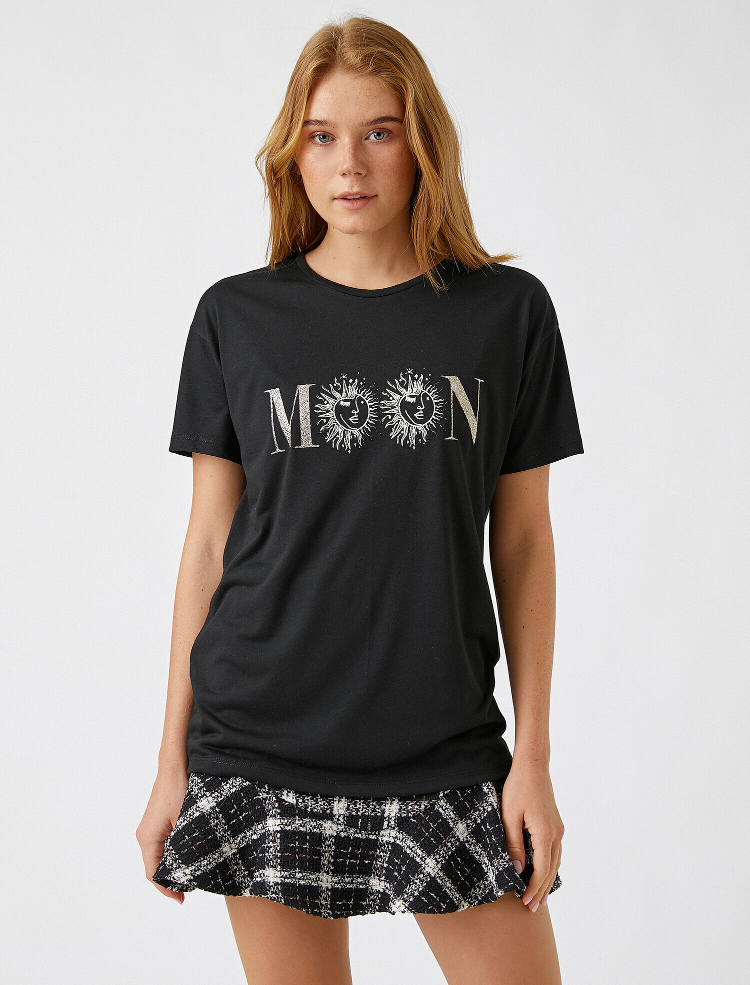   Bisiklet Yaka Kısa Kollu Baskılı Tişört